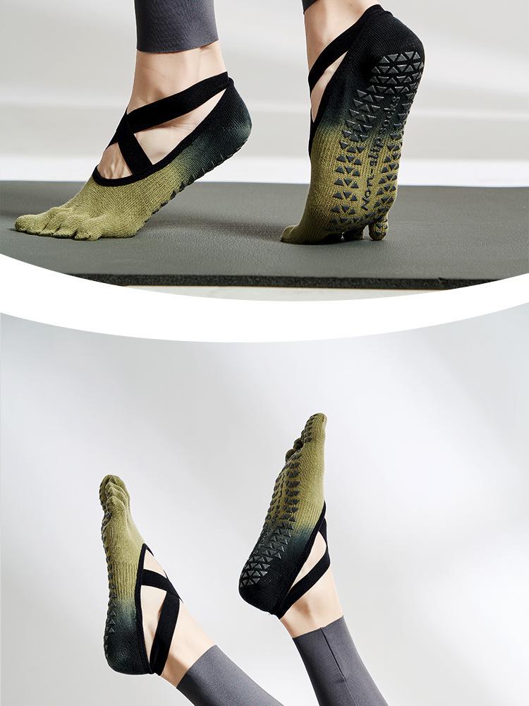 New gradient strap yoga socks, non-slip professional women's five-toe socks, Pilates socks for spring and summer, suitable for sports.