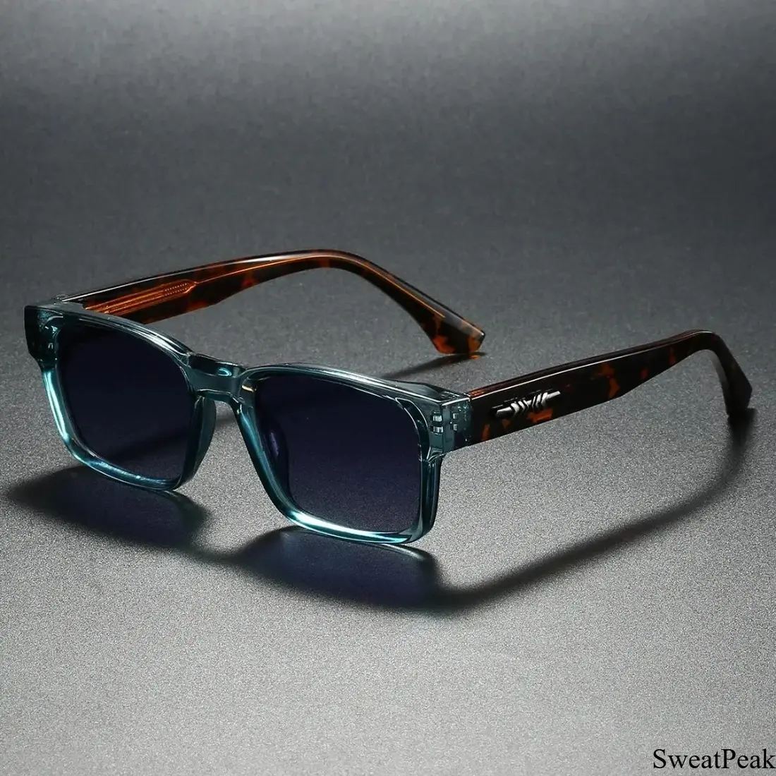 Retro Square Frame Sunglasses for Women and Men, UV400 Clear Lens Fashion Eyewear with Transparent Frame and Tortoiseshell Temples, Vintage Y2K Style Glasses for Daily Wear, Driving, Beach, Travel and Outdoor Activities