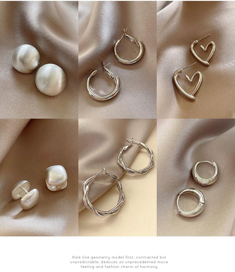 925 silver needle retro metal earrings, women's high-end geometric plain ring ear buckles, versatile and exaggerated commuting earrings