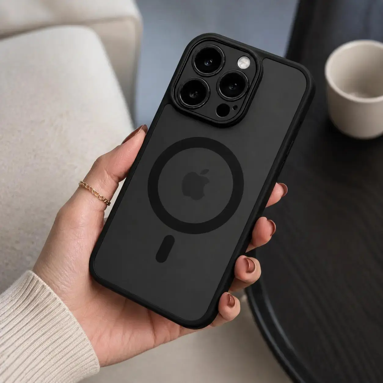 Luxury Magnetic Wireless Charging Polycarbonate Phone Case, Matte Translucent Protective Hard PC Armor Cover with Shockproof Protection, Camera Lens Guard for iPhone 17,16,15,14,13,12,11 Pro Max Plus - Mobile Phone Accessory