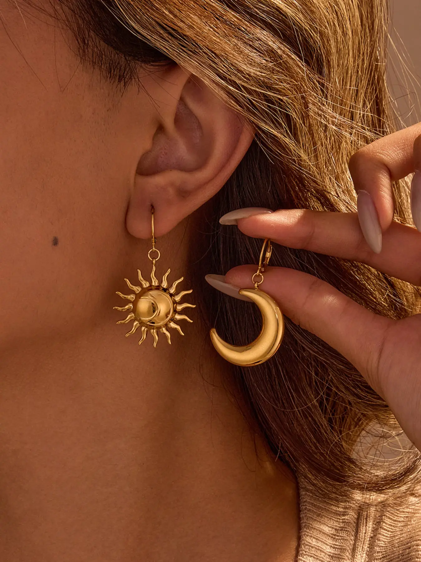 1 Pair Asymmetrical Sun‑Moon Stainless Steel Hook Earrings, Vintage Boho Style, Thick Matte Metal Texture, Detachable Ear‑hook, Waterproof & Tarnish‑resistant