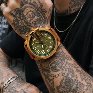 Fashion Men’s Quartz Watch – Matte Starry Sky Dial Luminous Analog Wristwatch, Business Casual Sport Watch, Gift Box Included for Him