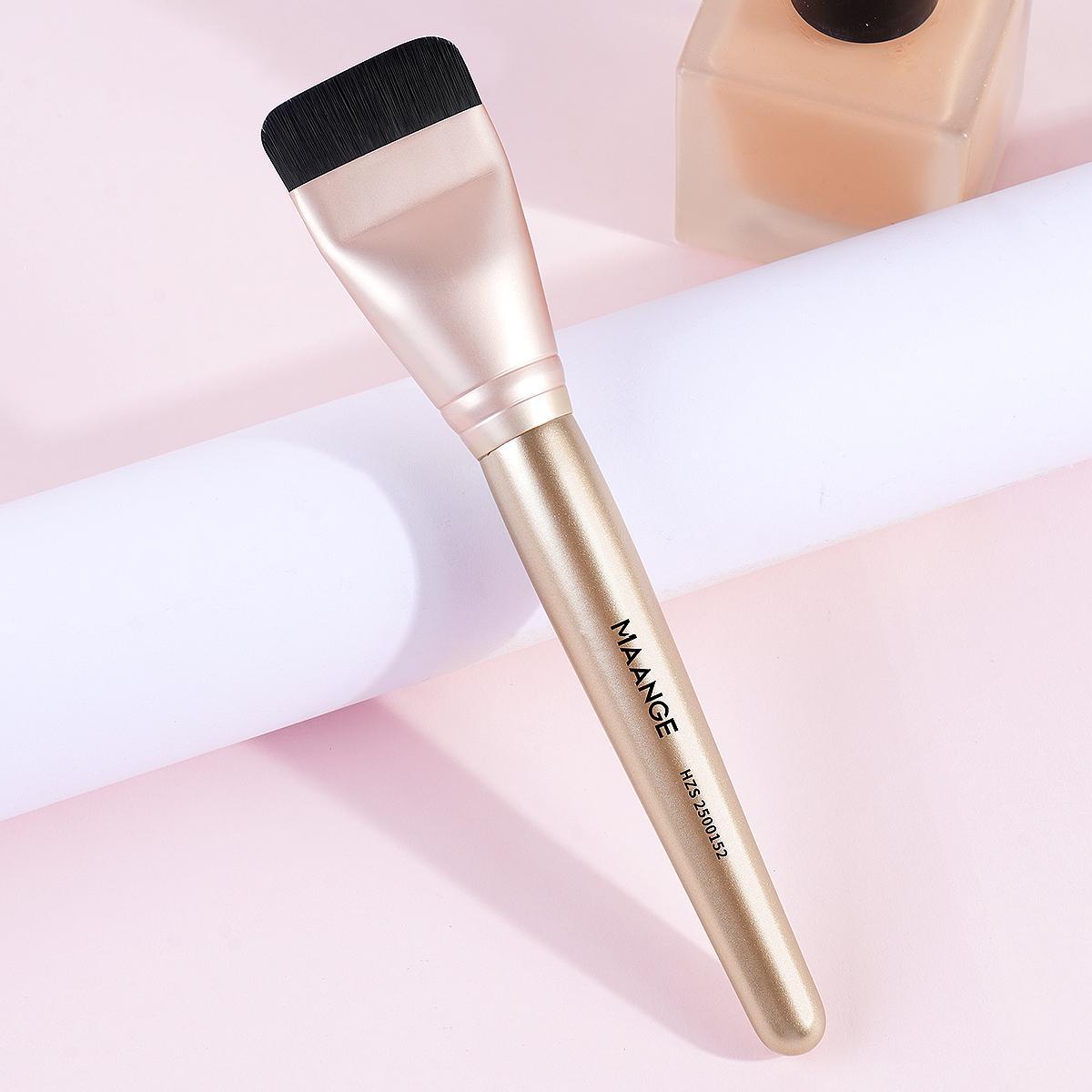 MAANGE 1pc Professional Kabuki Flat Foundation Brush/Face Mask Brush, Versatile Makeup Tool for Smooth Application, Ideal for Liquid and Cream Products, Complexion Brush Gift for Women & Girls