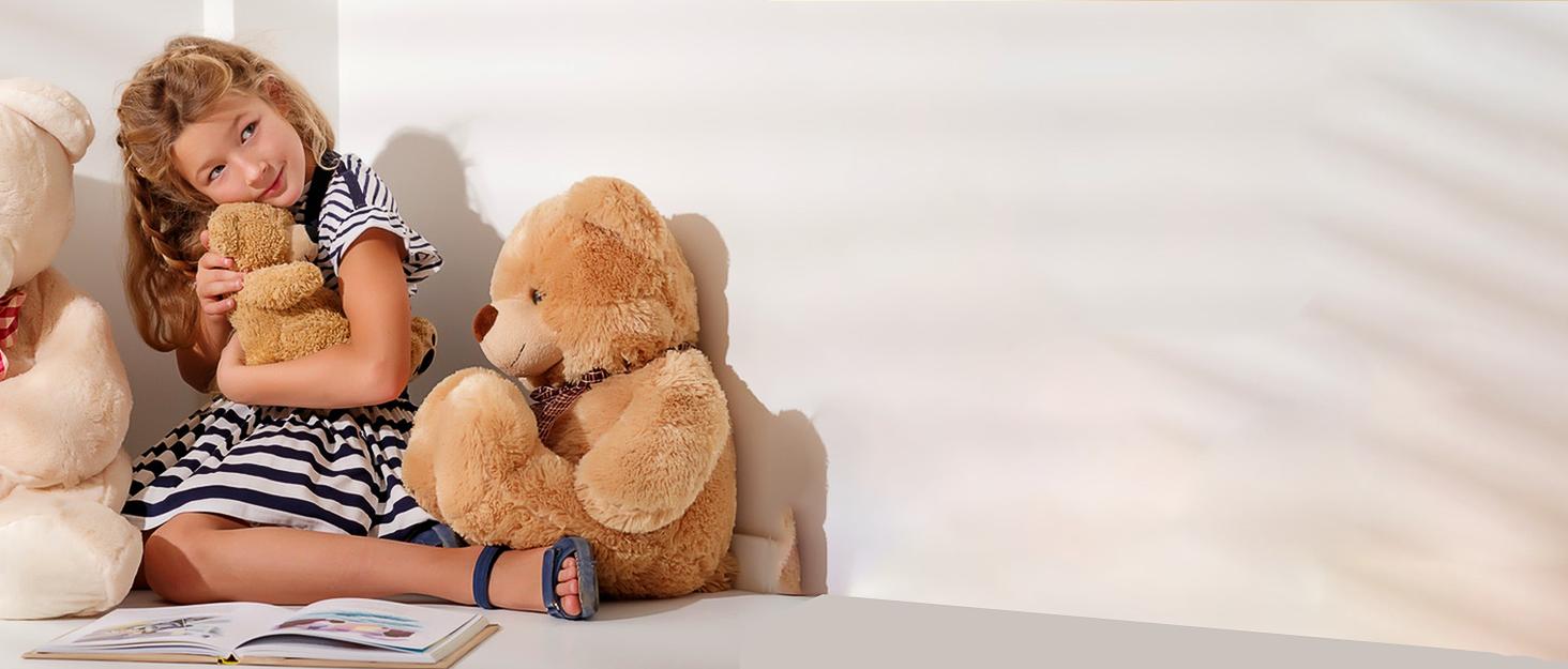 Stuffed Animal Hammock Corner, Hand-knitted Large Plushie Net Toy Hammock with Wooden Rings | Boho Cute Stuff Animal Storage for Nursery & Bedroom | Mesh Kids Toy Organizer Holder Nursery Room Decor