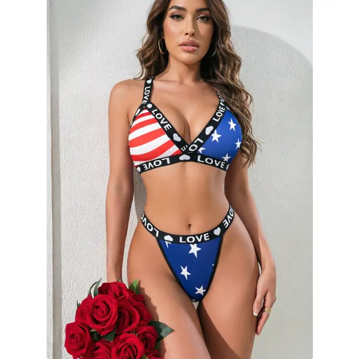 Sexy Printed Heart Letter Quick-Dry Two-Piece Bikini Set, Sporty Crisscross Strap Bralette and Thong Bottom, Quick-Drying Sexy Patriotic Bathing Suit Designed for 4th of July Beach, Pool Parties and Vacations