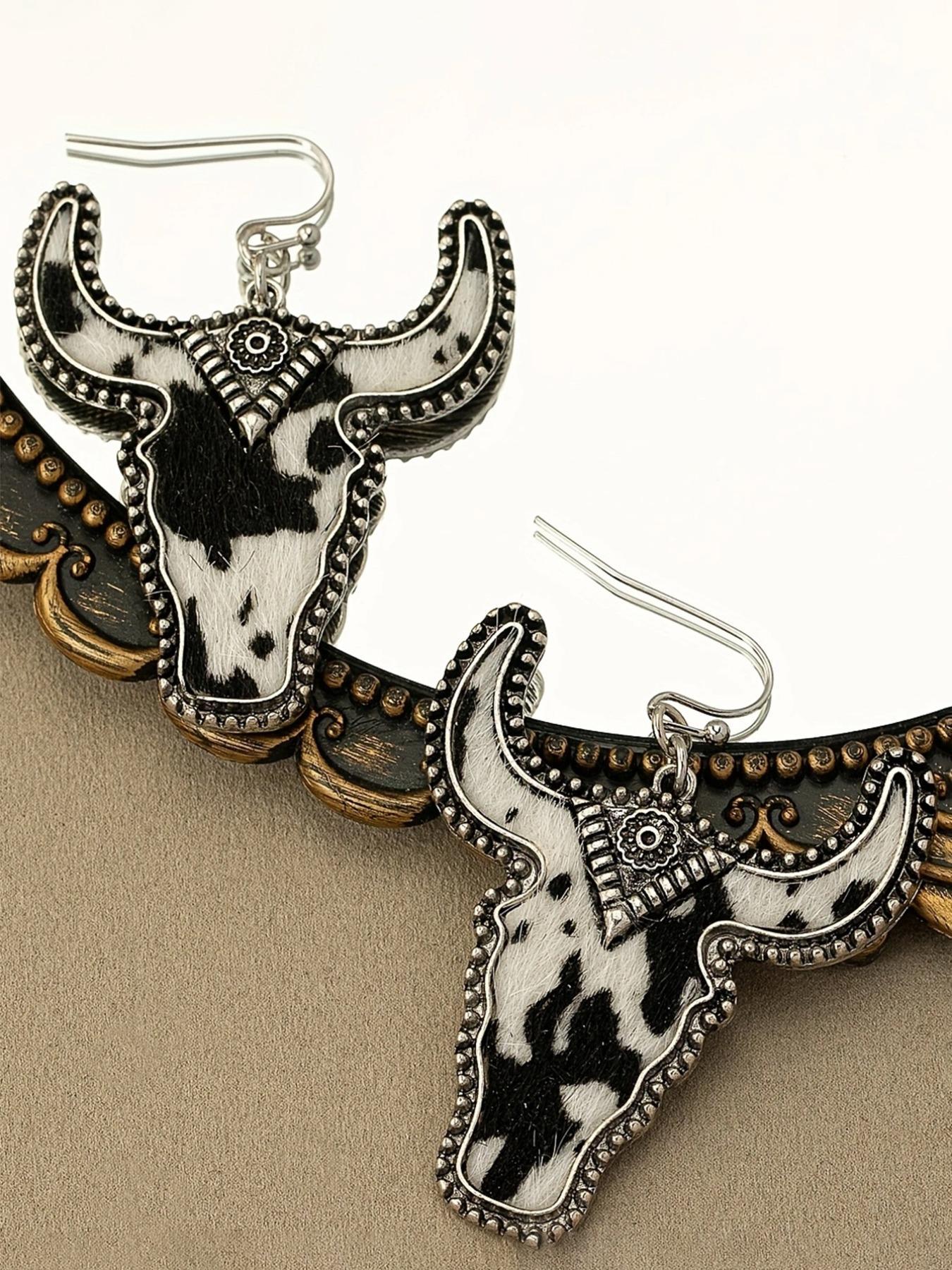 Vintage Cow Head Shaped Dangle Earrings (1 Pair), Western Cowboy Style Leopard & Cow Print Earrings, Hollow Out Design Earrings for Women, Trendy Jewelry Gift for Party and Daily Life, Casual Yet Chic