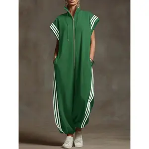 Zipper stand up collar striped contrasting fashion jumpsuit, trendy women's oversized striped zipper jumpsuit, stand up collar loose with pocket cut pants, casual sports summer set, summer atmosphere green fashion women's clothing