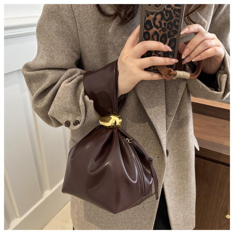 Retro Pleated Simple Niche Design Western Style Small Bag Women's Aesthetic Bucket