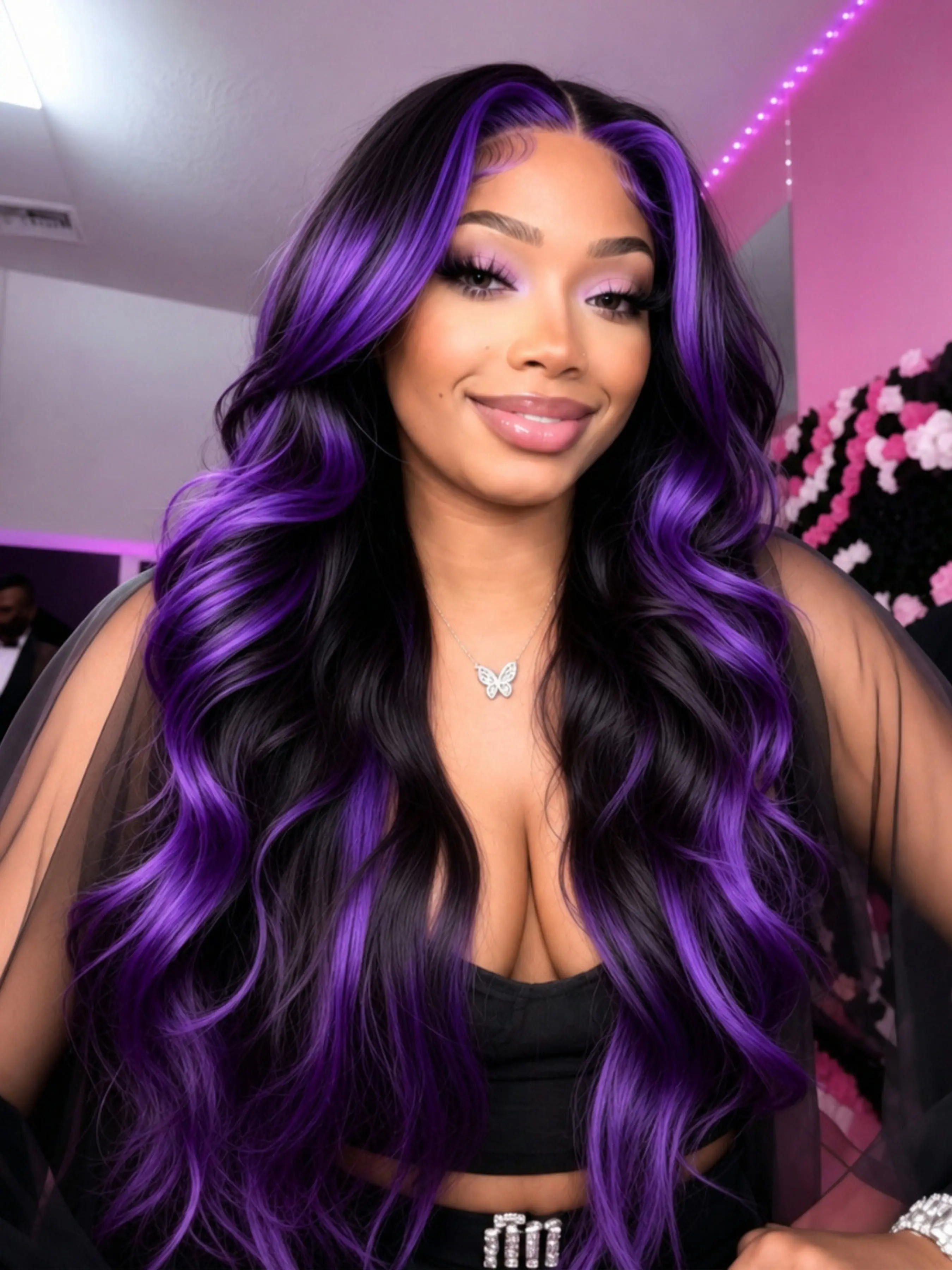 Black Purple Highlight Wig 13x4 Lace Front Wigs Body Wave, Long Wavy Hair, Skunk Stripe Wig HD Transparent Lace Frontal Wig Free Parting Pre-Plucked Natural Hairline Heat-Resistant Synthetic Wig for Women Daily & Festival Wear 28 Inches