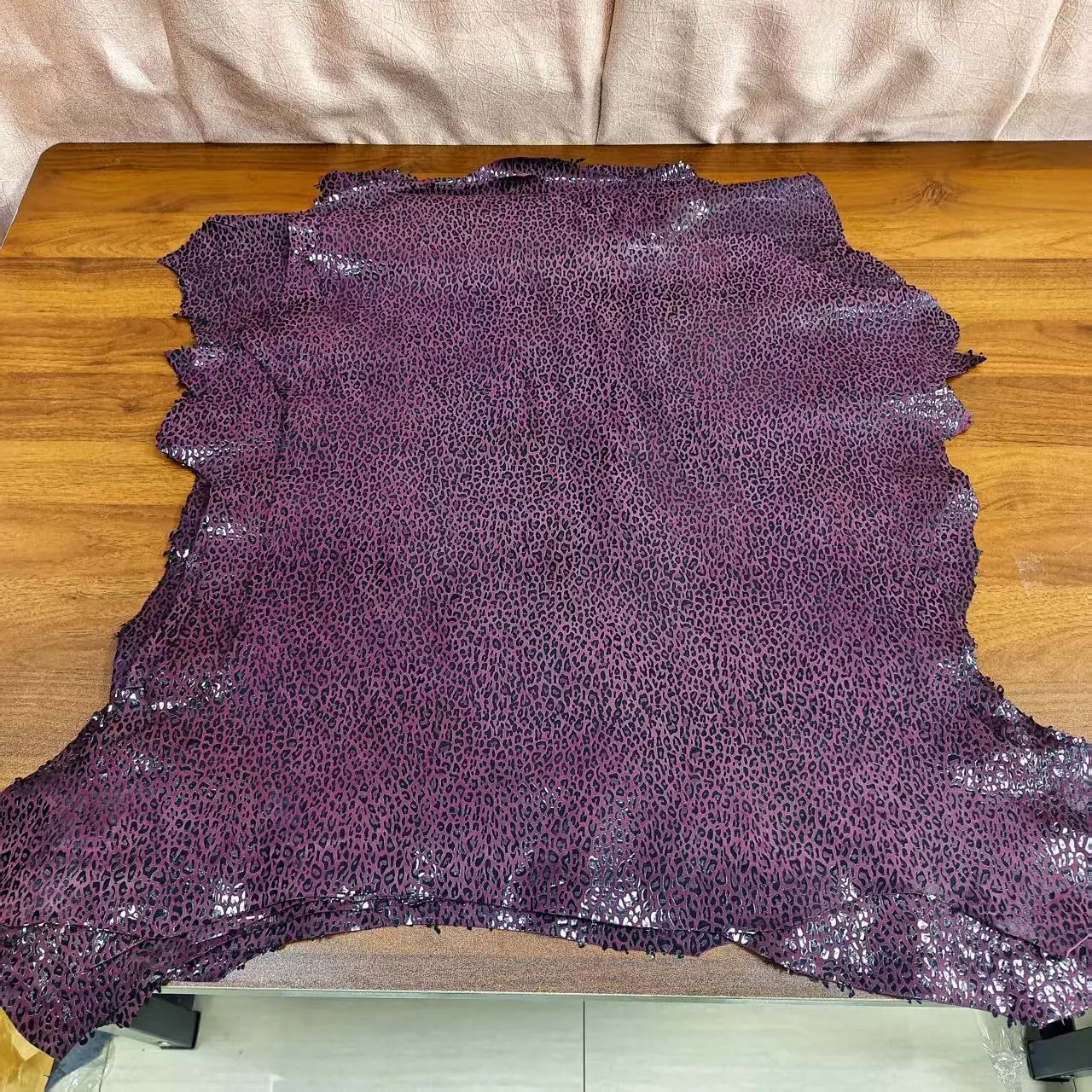 1 piece of imported top-grade wine-red leopard-print genuine sheepskin material, made of soft sheepskin, genuine leather, suitable for clothing production and DIY handicrafts
