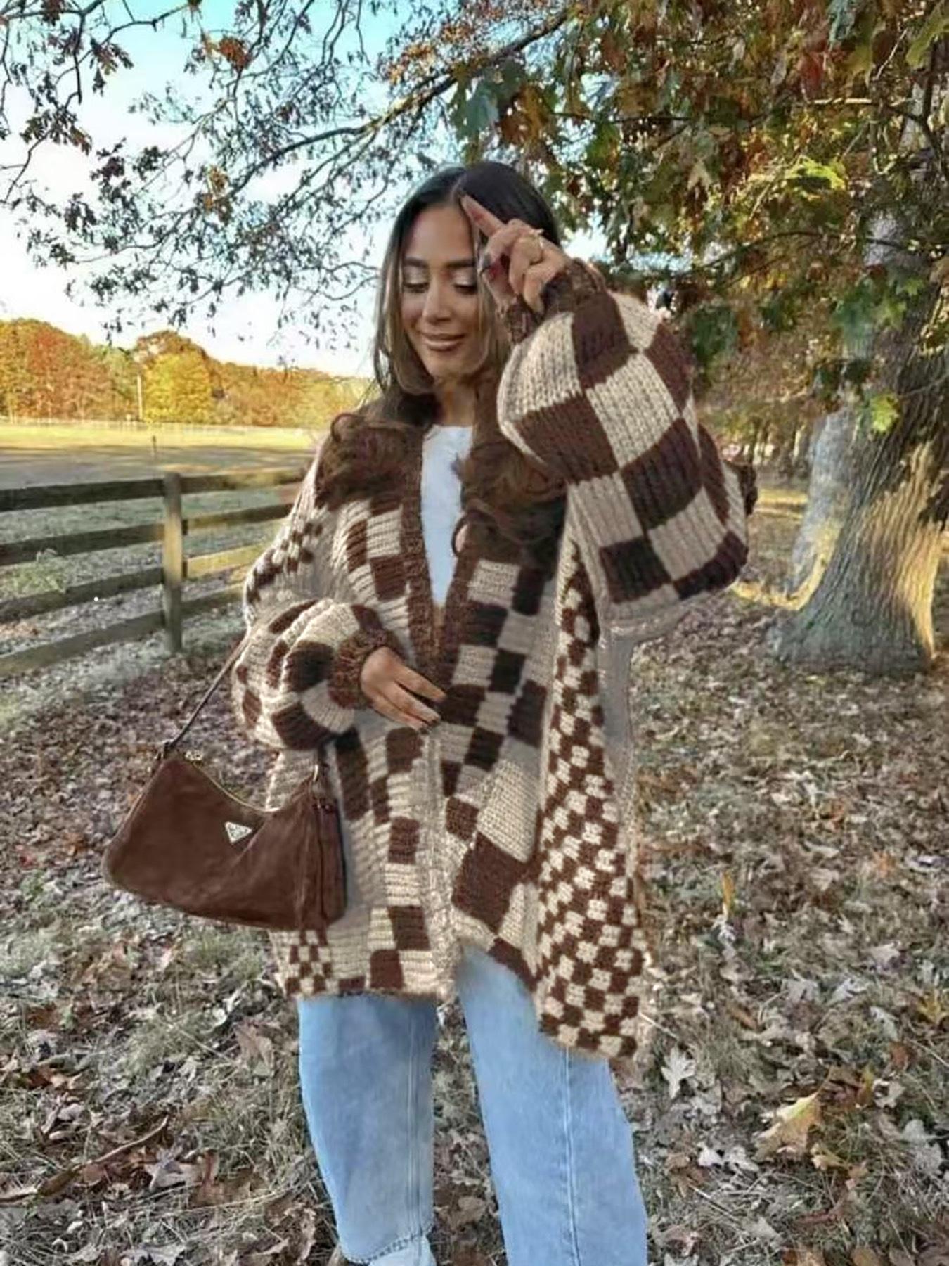 Women's Plaid Checkered Knit Cardigan, Lantern Sleeve Loose-Fitting Sweater, Casual Fall & Winter Fashion, Unique Design, New Arrival