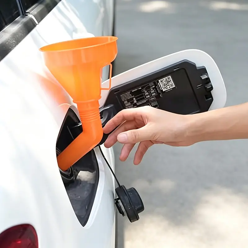 1Set Universal Adaptive Refueling Funnel,Is Suitable for Refueling Tractors, Diesel Engines, Generators, Motorcycles And Automobiles, Engine Oil Filling Tools And Vehicle Maintenance Additions
