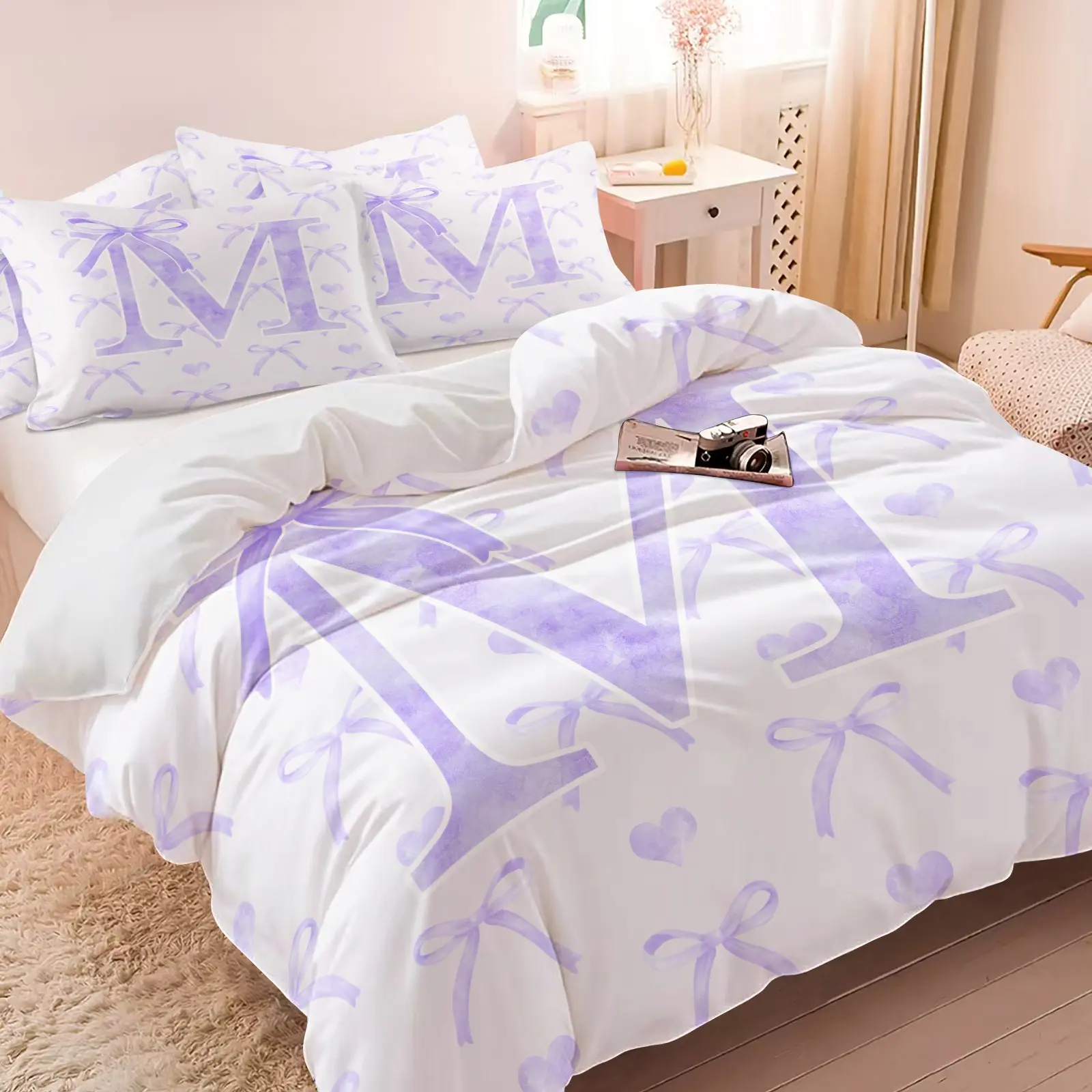Lavender Watercolor Letter M Bow Heart Duvet Cover Set, 1 Duvet Cover + 1-2 Coreless Pillowcases, Soft All Season Bedding, Top Gift Choice For Personalized Soft Girly Girls Bedroom
