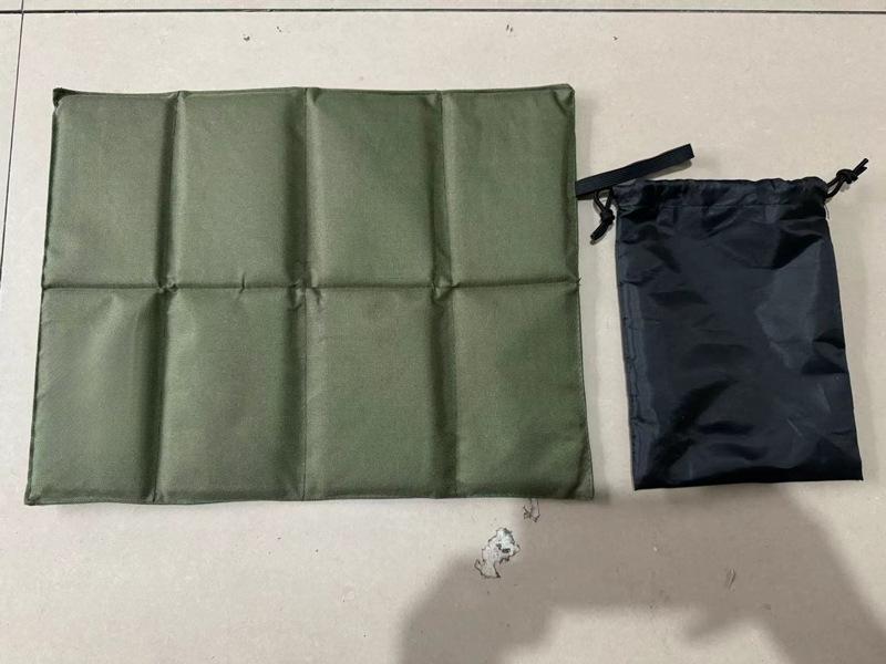 Portable Waterproof Picnic Mat Moisture-proof Mat Camping Ground Mat Thickened Outdoor Beach Travel Foldable Small Seat Cushion