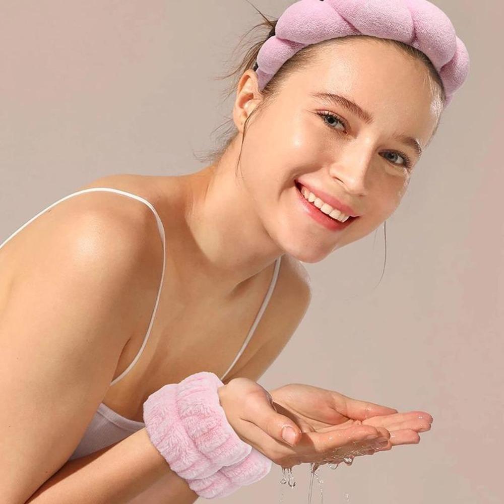 AWAYTR Sponge Spa Headband for Women Washing Face Makeup Bubble Headband Puffy Skincare Headband for Girls Versed Headband Bonus Hair Scrunchie and 2 Wrist Wash Bands AWAYTR Sponge Spa Headband for Women Washing Face Makeup Bubble Headband Puffy Skincare Headband for Girls Versed Headband Bonus Hair Scrunchie and 2 Wrist Wash Bands