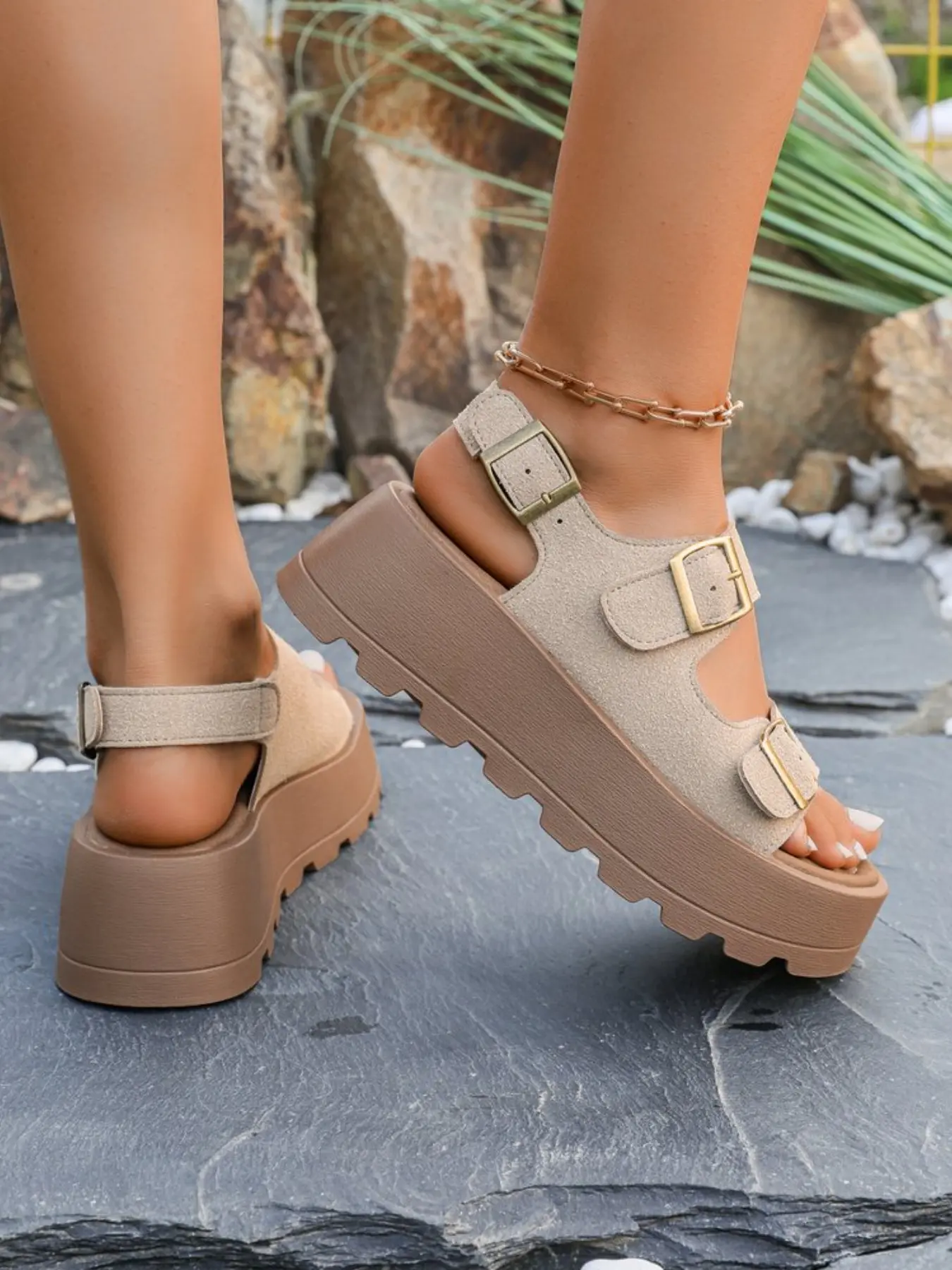 Women's Suede Chunky Platform Wedge Sandals, Adjustable Buckle Ankle Strap, Open Toe, Non-Slip, Summer Beach Shoes, Casual Style