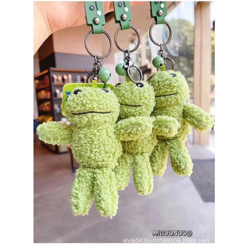 Internet celebrity explosion green plush frog doll buckle rope creative cute little frog bag keychain pendant
