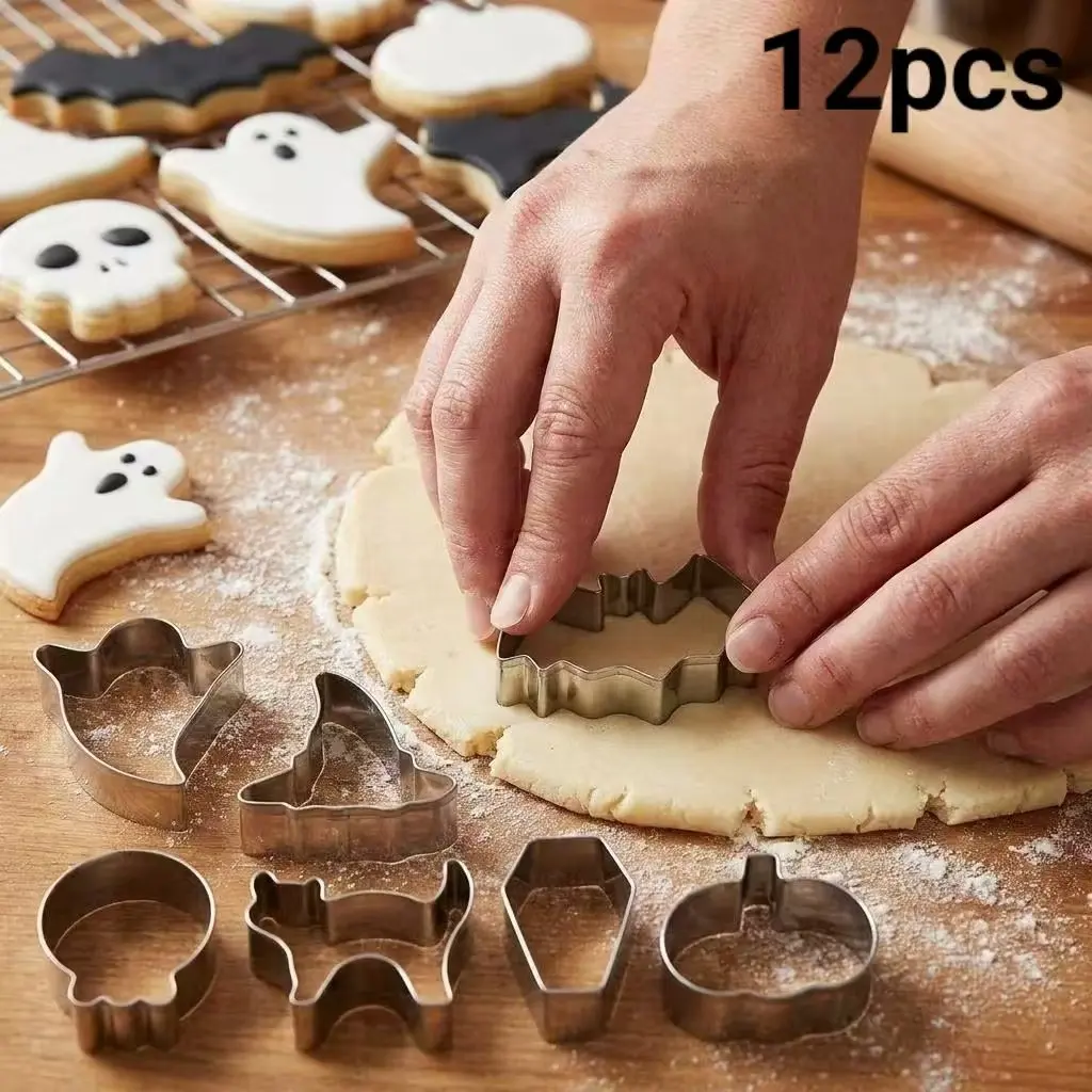 Halloween Cookie Cutter Set, 12-Piece Stainless Steel Mold, Pumpkin, Ghost, Bat, Cat, Witch Hat, Skull Designs, Perfect for Halloween Parties, Bakeware