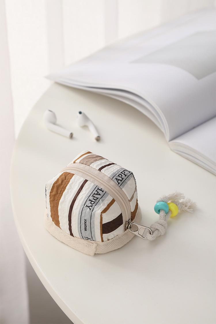 Mini Cute AirPods Case – Soft Portable Earbud Pouch for Women, Small Bluetooth Headphone Holder with Flip Cover, Travel Essential