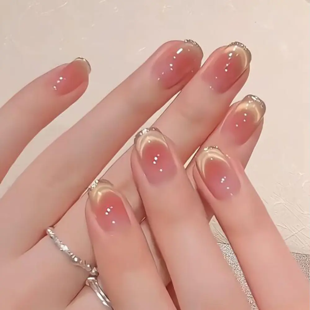 Press-On Nails, 30-Piece Medium-Long Oval Nude-Pink Gradient with Fine Glitter, Gold-Trim French Cat-Eye for Nail Art Decoration