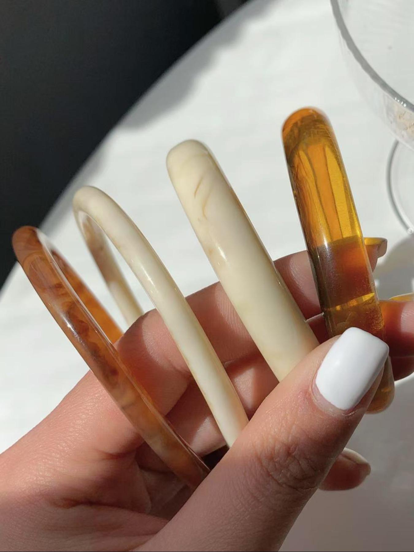 Elegant Vintage Style Acrylic Bracelets Set, Fashionable Minimalist Design, Perfect for Casual Wear & All-Season Parties, High Quality Bracelet