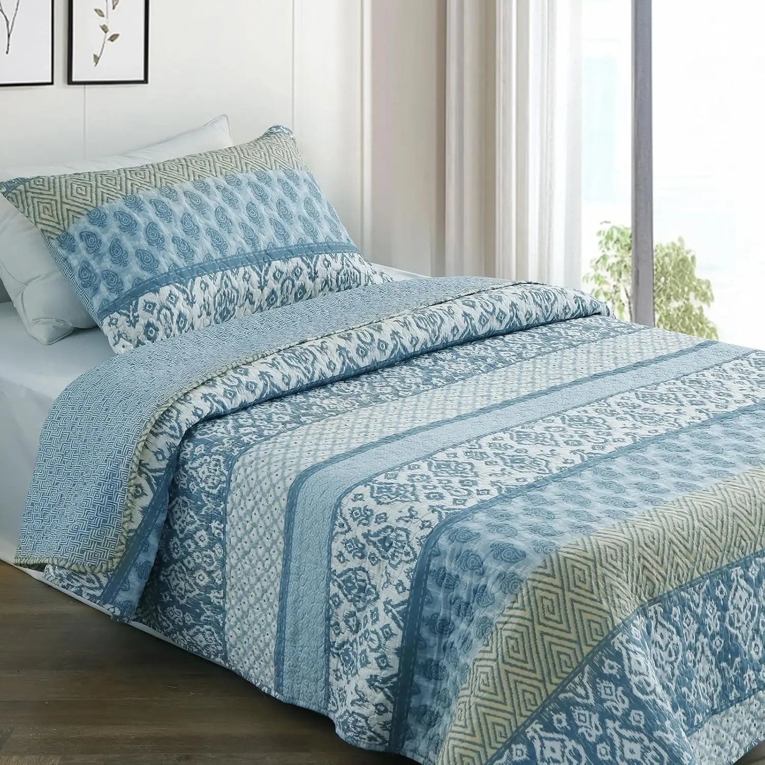 Twin Quilt Set 68"x86", Blue Paisley Reversible Bedspread, 50% Cotton Blend Lightweight Washed Coverlet Bedding for Kids, Teens & Guest Rooms, Spring & Summer Quilt with 1 Pillow Shams