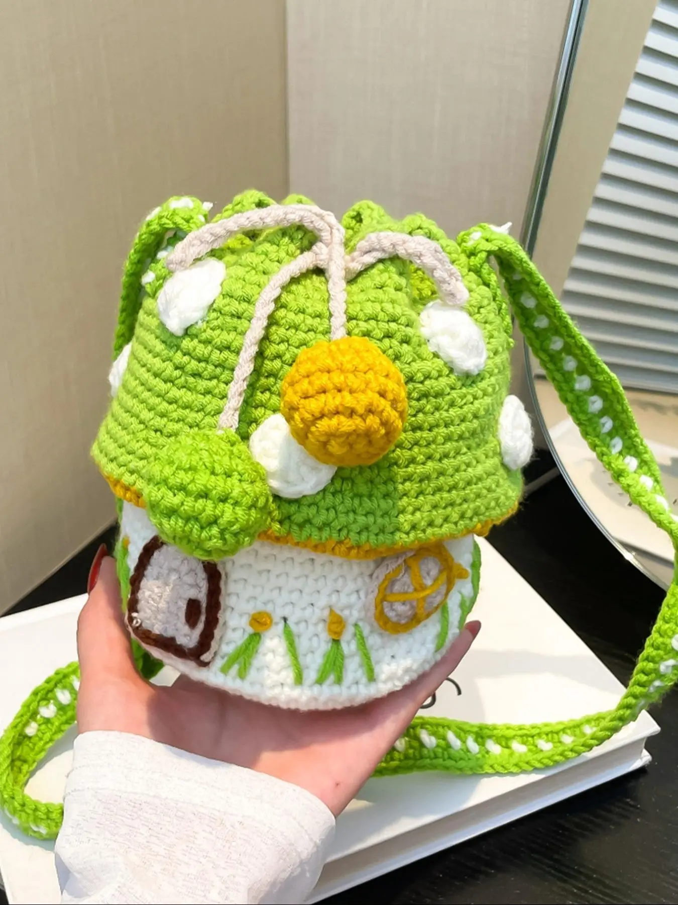 Cute Cartoon Mushroom Design Crochet Bucket Bag, Artsy Bag, Pom Pom Decor Fashionable Simple Girl Crossbody Bag, Versatile and Popular Small Bag for Women & Girls
