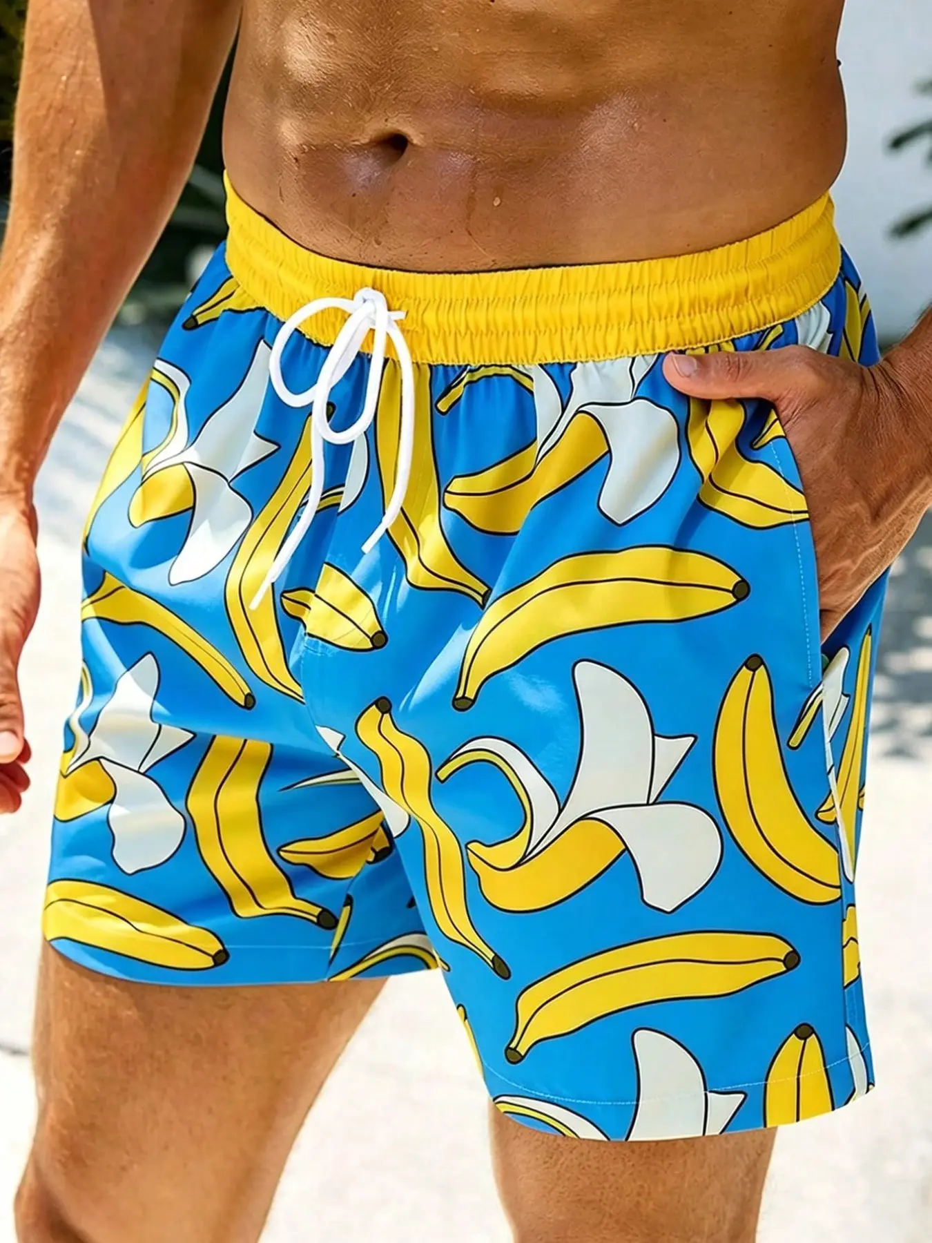 Men's Drawstring Waist Palm Tree & Flamingo Print Casual Beach Shorts,Beige Summer Boho Holiday Swim Trunks Board Shorts For Vacation Hawaii Tropical