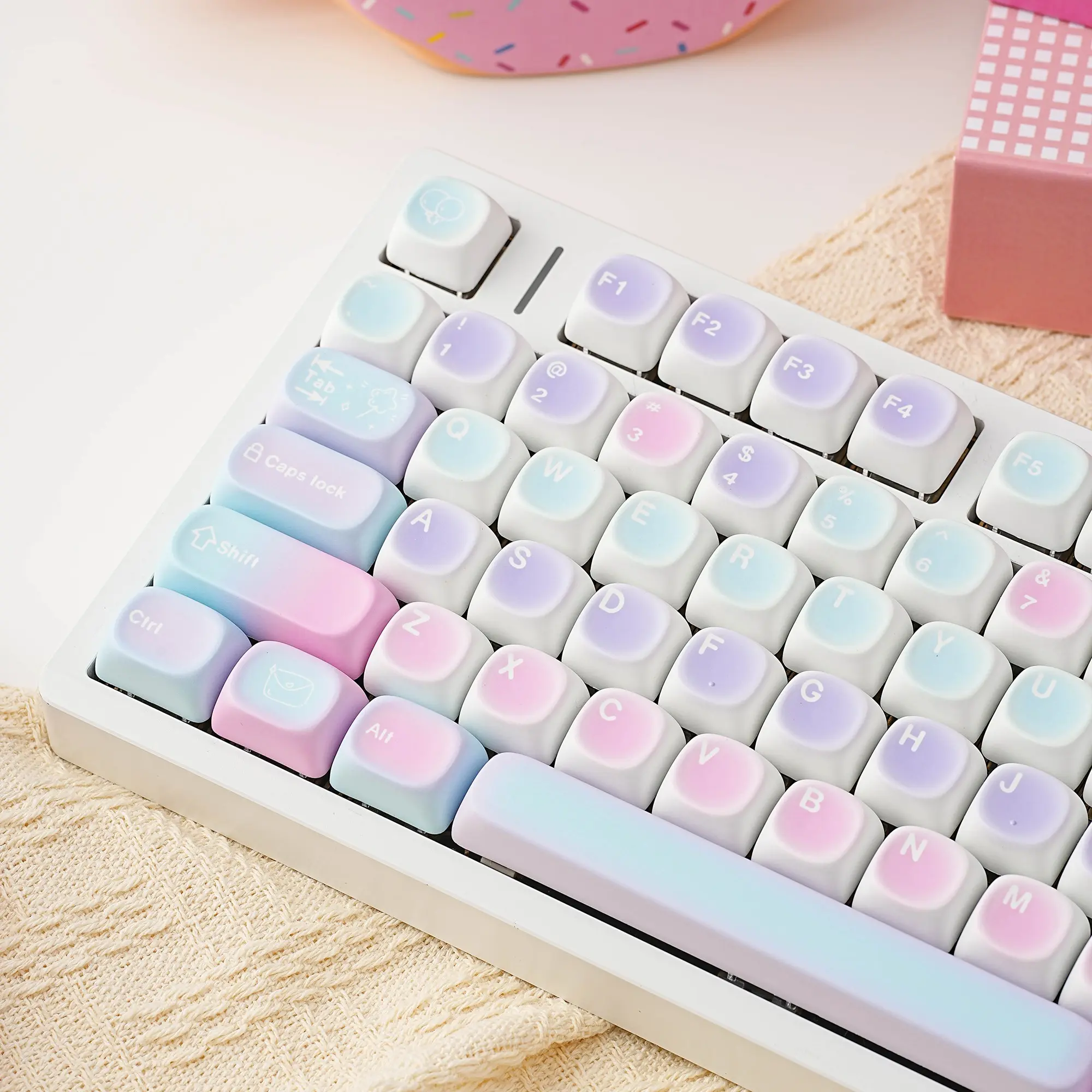 Moa Height Star Dream Keycaps, Keycap Set, 130 Keys, 5-Sided Heat Transfer, German French Spanish English Uk Layout For Mechanical Keyboard, 7u Split Space Bar