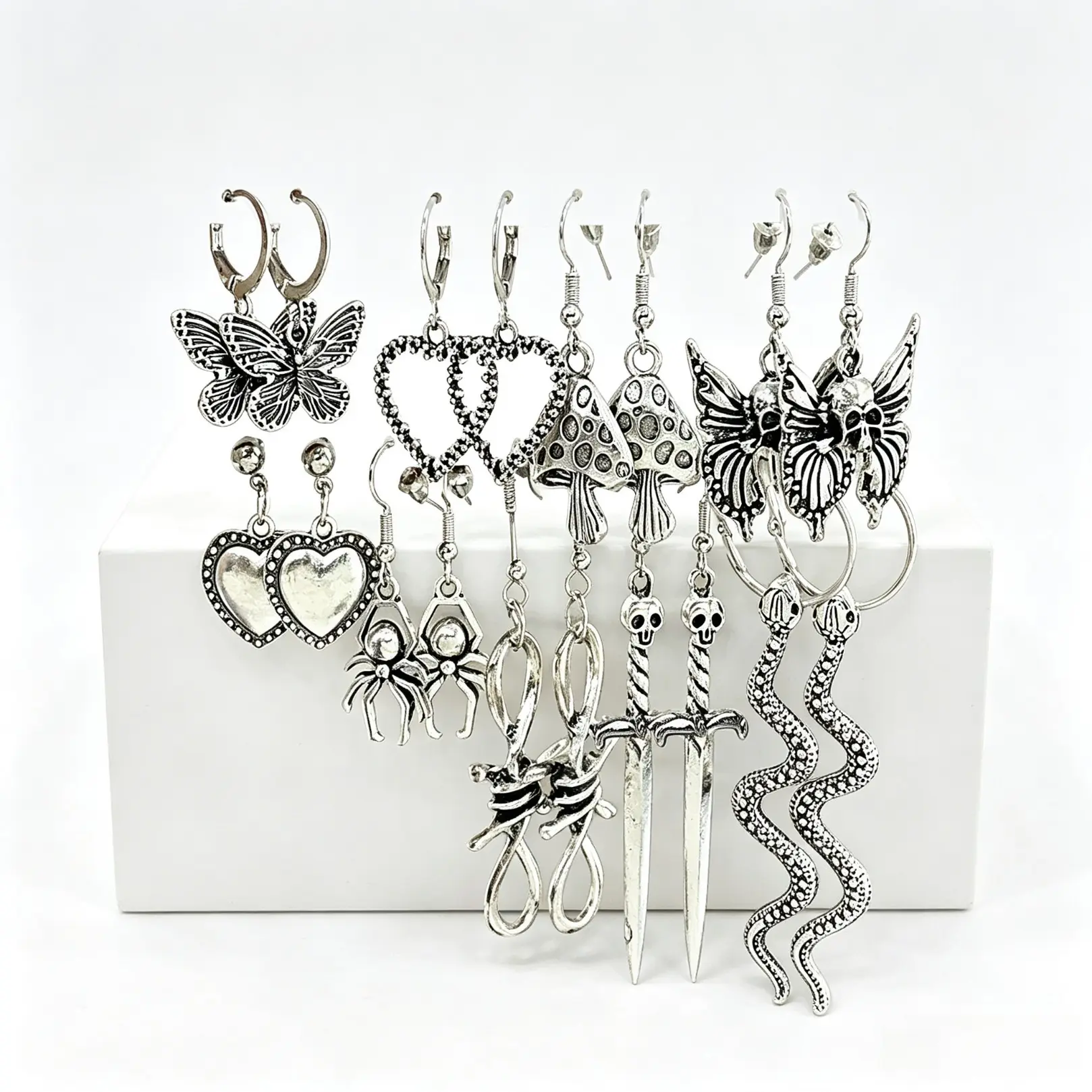 Women's 9-Pair Textured Shapes Alloy Metal Dangle Earrings Set - Butterfly, Heart, Mushroom & Snake Designs, Collectible Drop Jewelry for Daily, Party & Gifting Occasions