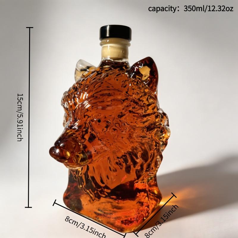A wolf-shaped whisky bottle decoration, an empty whisky bottle, bar decoration, whisky lover, gift for father, tableware