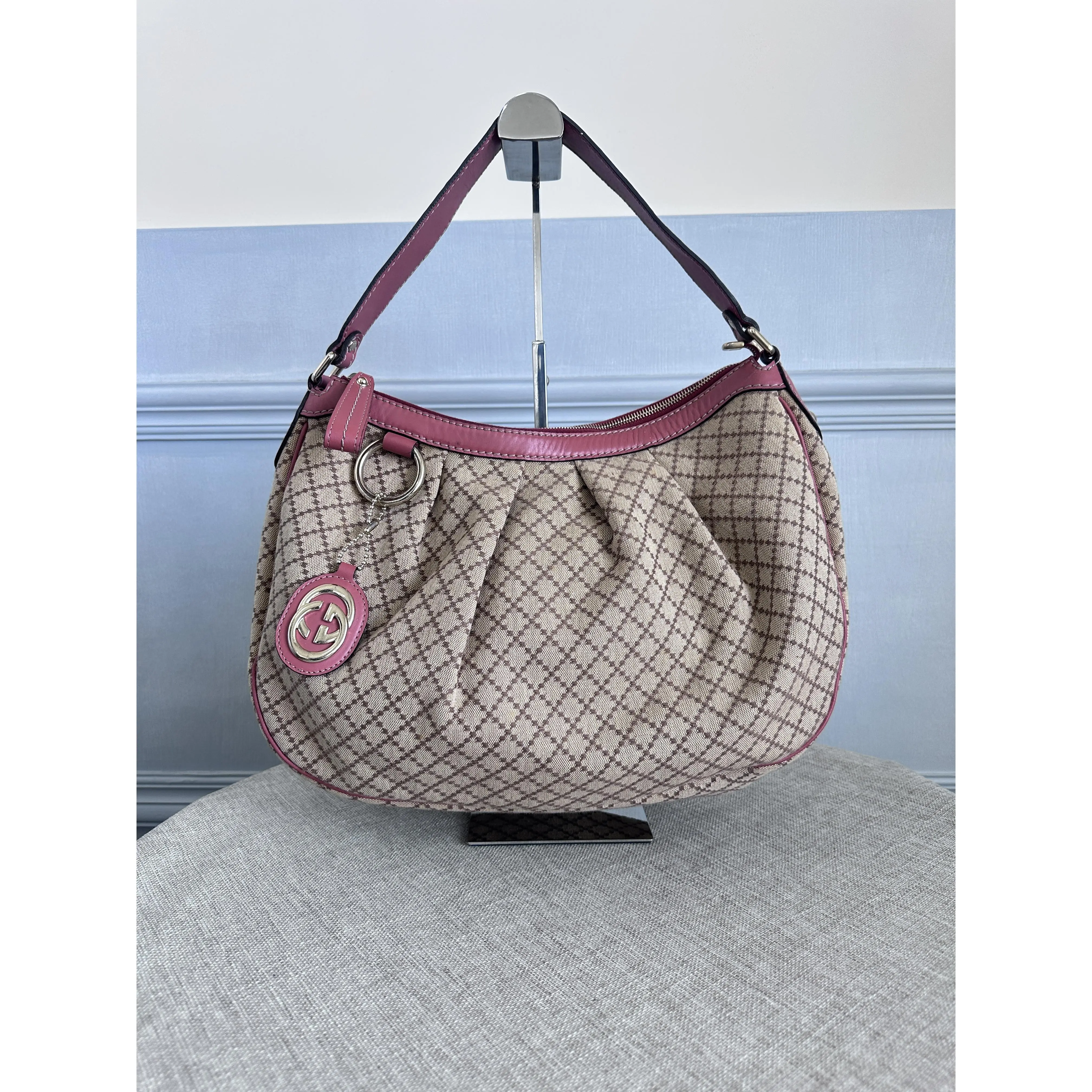 Pre-owned GUCCI Vintage Diamante Hobo