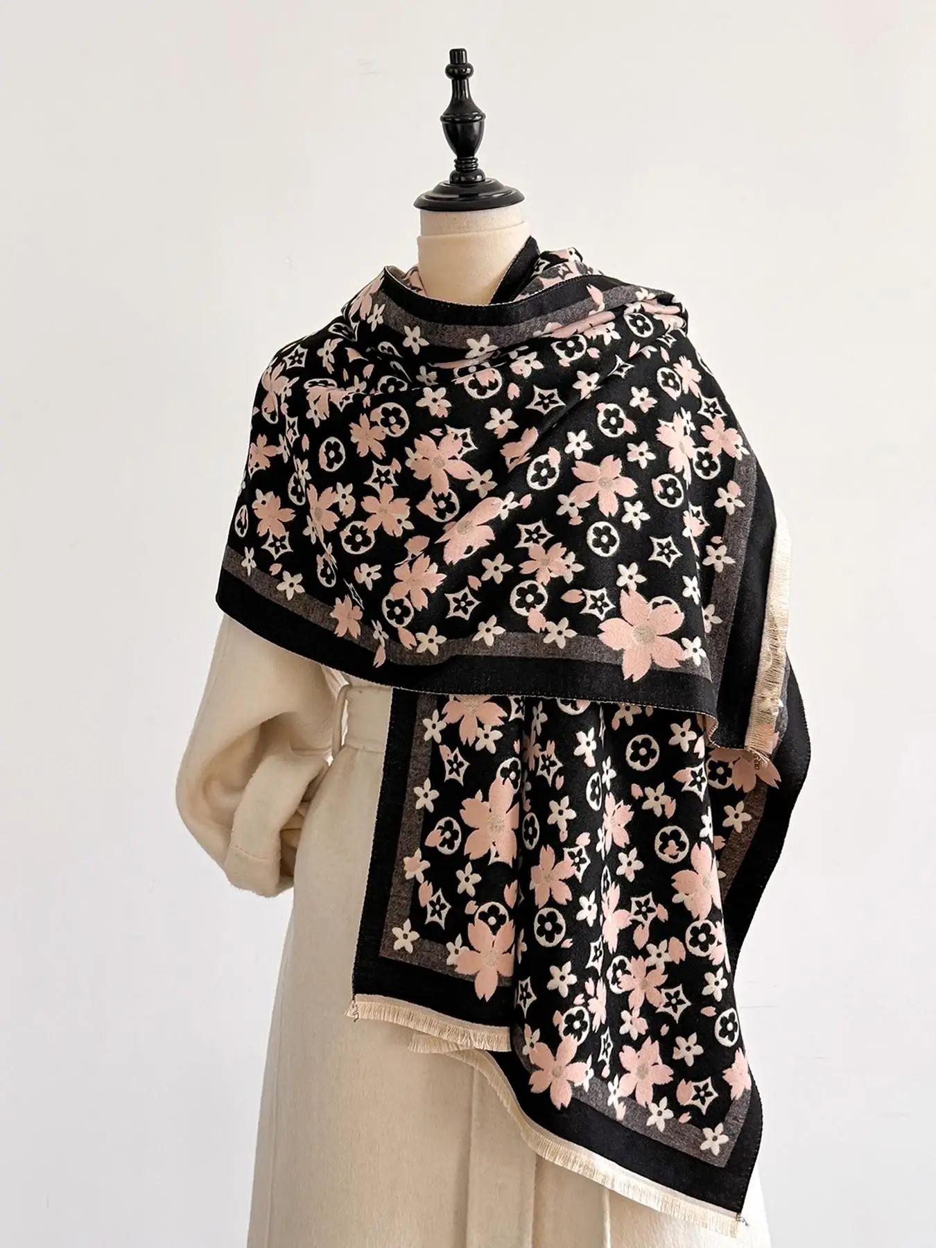 Women's Floral Pattern Faux Wool Scarf, Fashionable Multifunctional Air Conditioning Shawl, Thick Warm Wrap for Daily Use, Fall & Winter, Floral Print Scarf