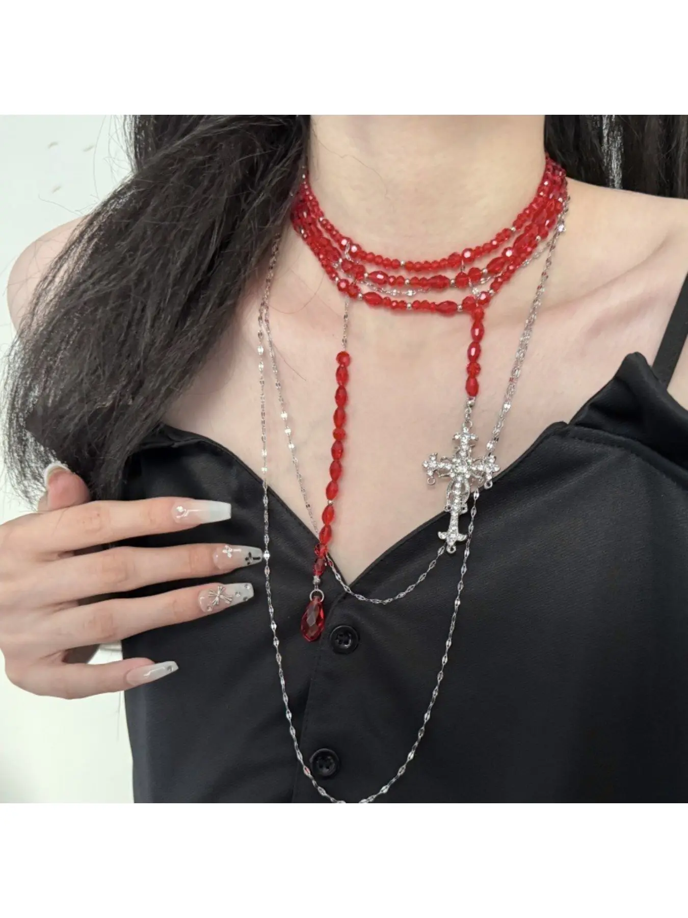 Trendy and chic babe multi-layered red crystal diamond fringe pendant necklace women's asymmetrical collarbone chain accessory