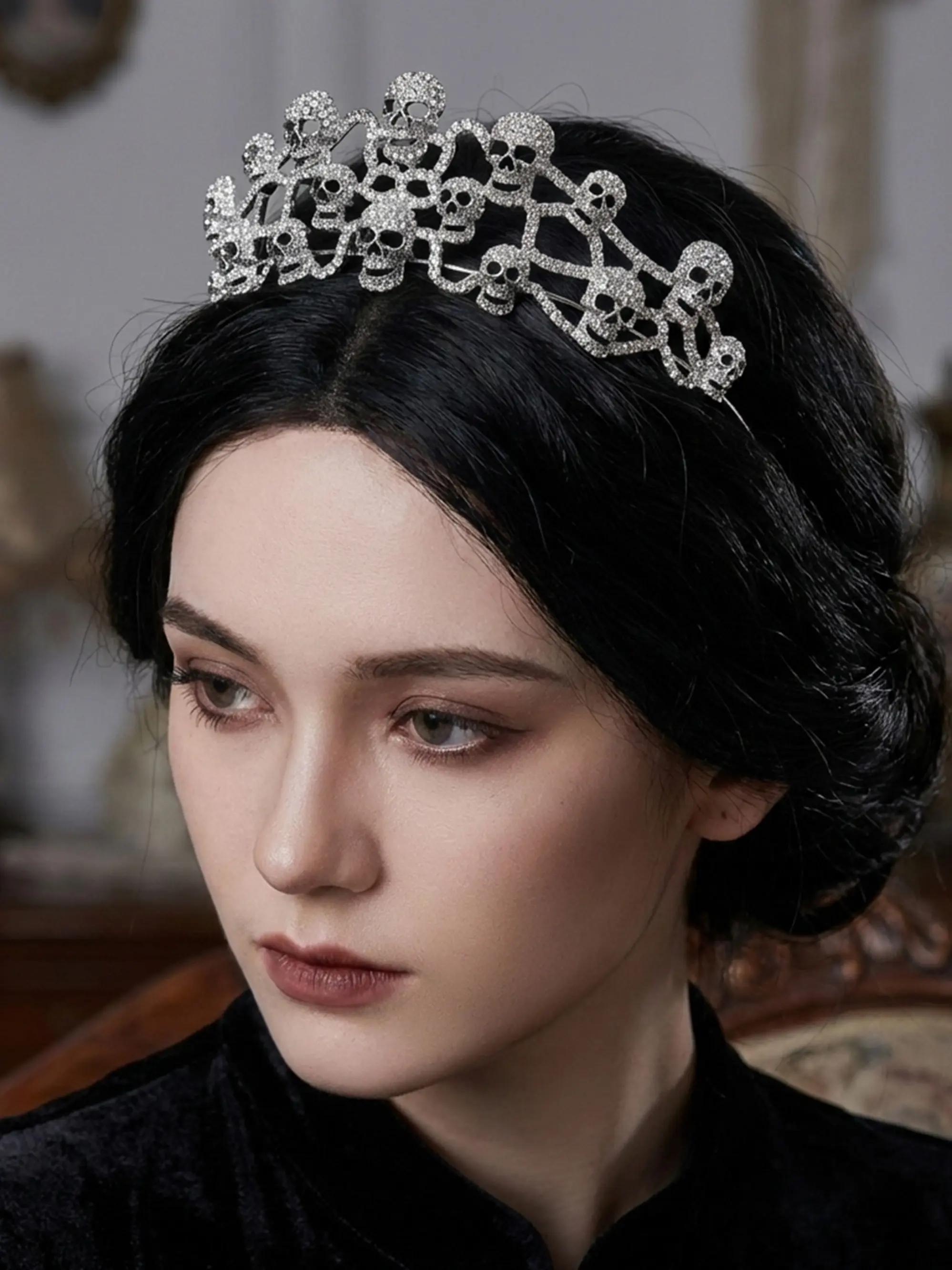 Halloween Gothic Skull Crown, Full Rhinestone Baroque Vintage Hairband, Bride Cosplay Party Headpiece, All Seasons Accessory