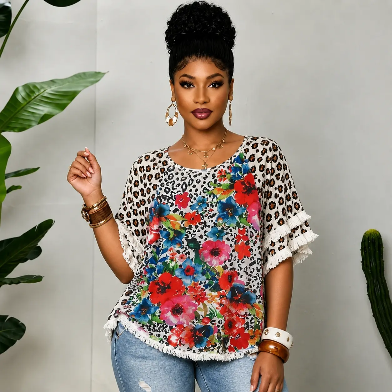 Women's Plus Size Lotus Fabric Nursing T-Shirt Top - Round Neck, Crochet Lace Ruffle Sleeves, Leaf-Printed Color Block Design