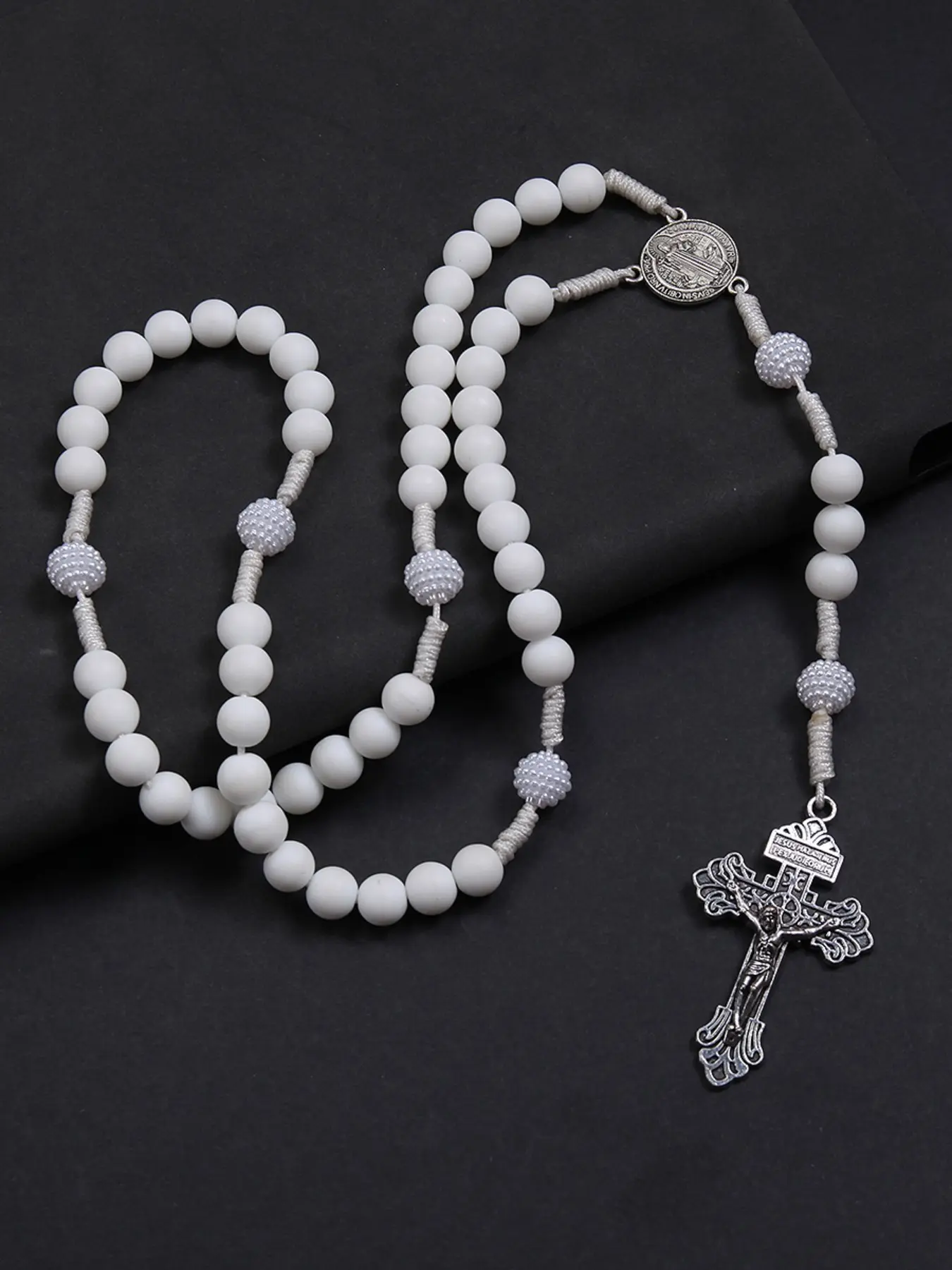 1pc Beaded St Benedict Cross Pendant Necklace, Handmade Rosary for Men and Women, Prayer Jewelry, All-Season Accessory