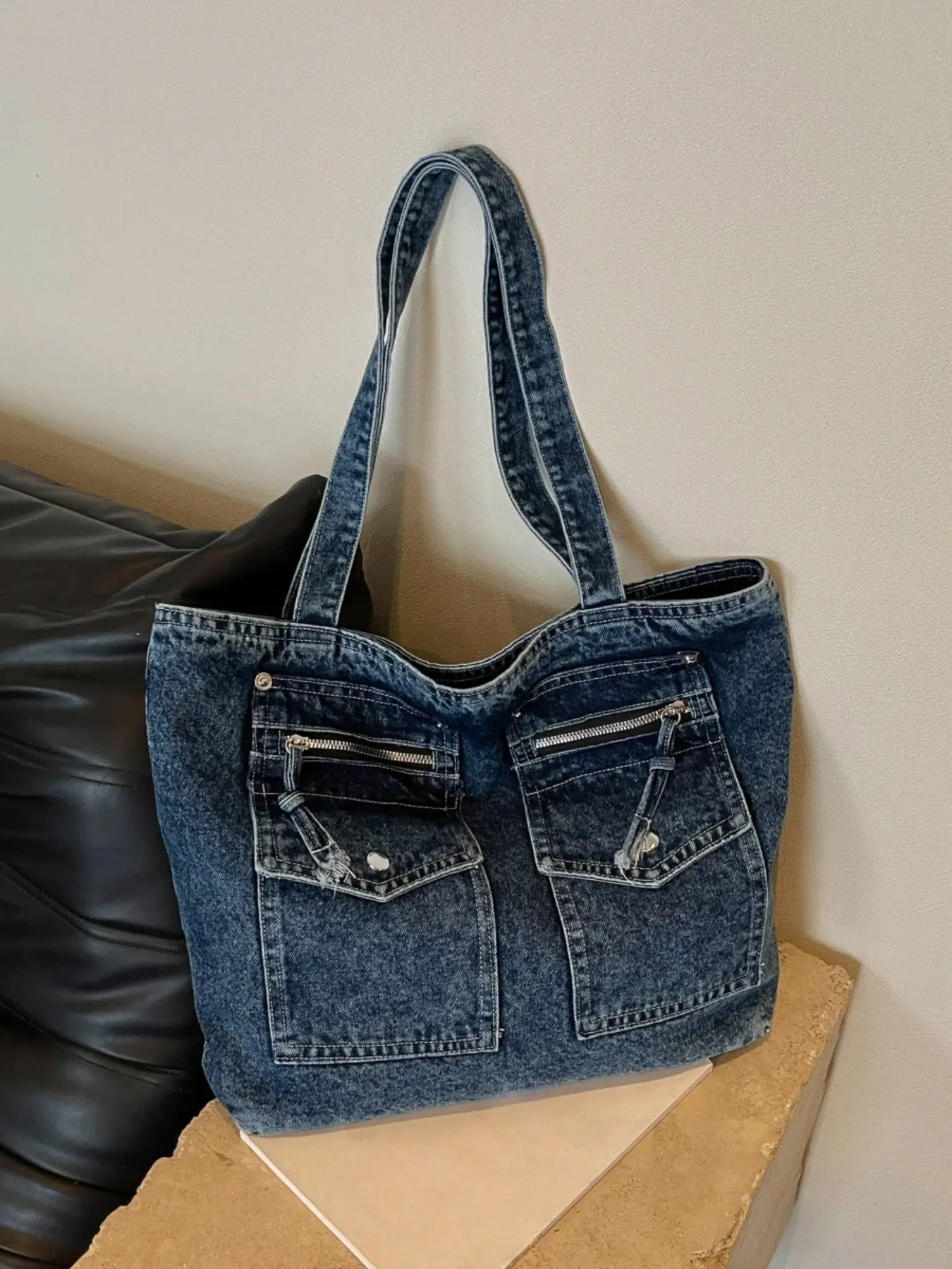 Vintage luxury textured denim aesthetic tote bag, front double-zip pocket large capacity lazy style casual commuter daily shopping commute shoulder handbag