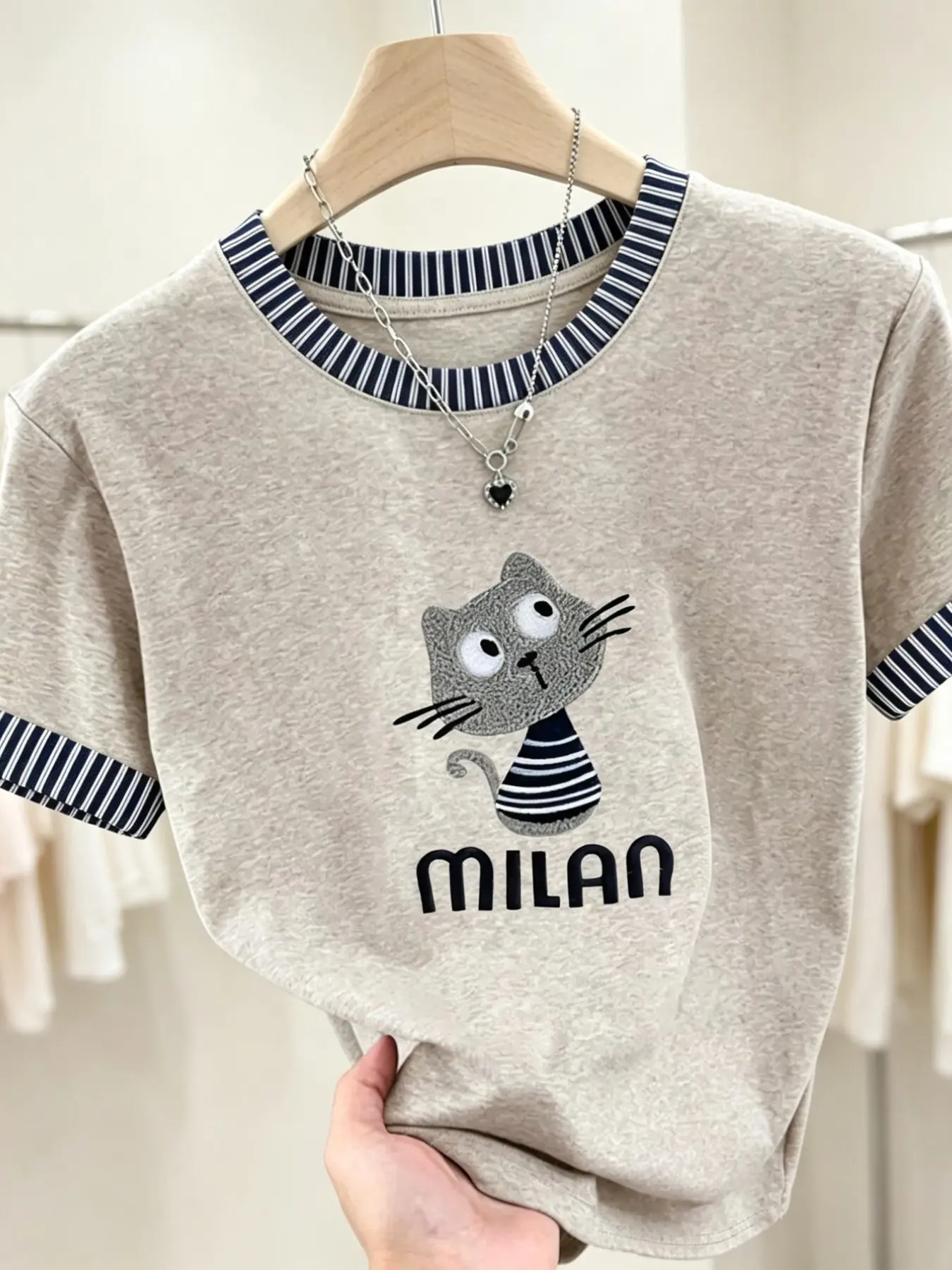 Women's Colorblock Collar T-Shirt, Cute Cat Print, Summer, Casual Fashion, Daily Wear, Outdoor, Shopping, Travel