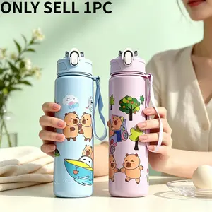 Capibara Straw Cup 800ML, Student Portable Plastic Water Bottle, Colorful Capybara Design, Leak-Proof Lid, Ideal for Outdoor Activities, Leakproof Water Bottles