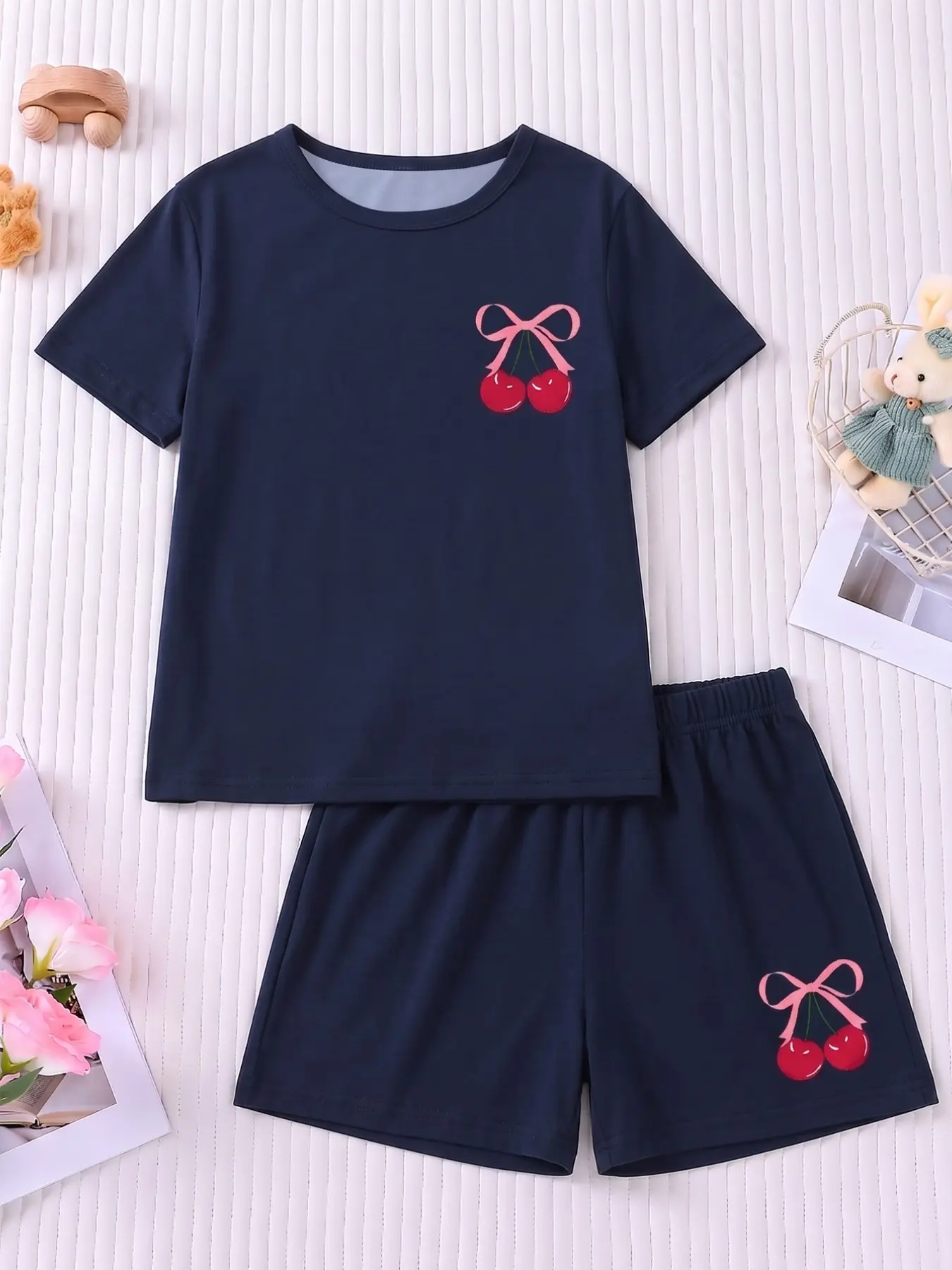 2-Piece Kids Short Sleeve Pajama Set, Cute Cherry Print, Girls' Casual Home Wear, Flame Retardant, Outdoor Friendly, Comfortable Sleepwear