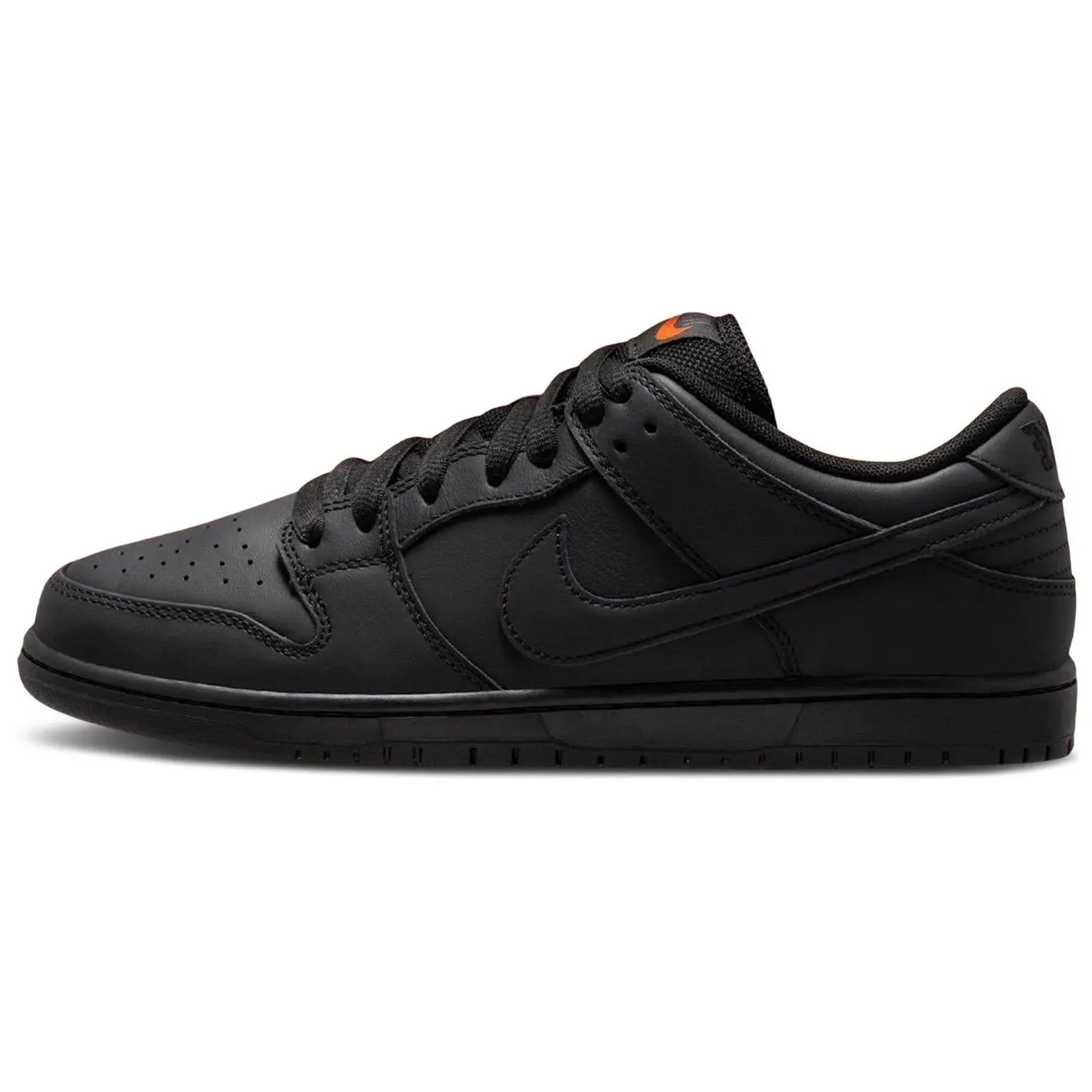 Nike Dunk Low Pro SB 'Triple Black' FJ1674-001