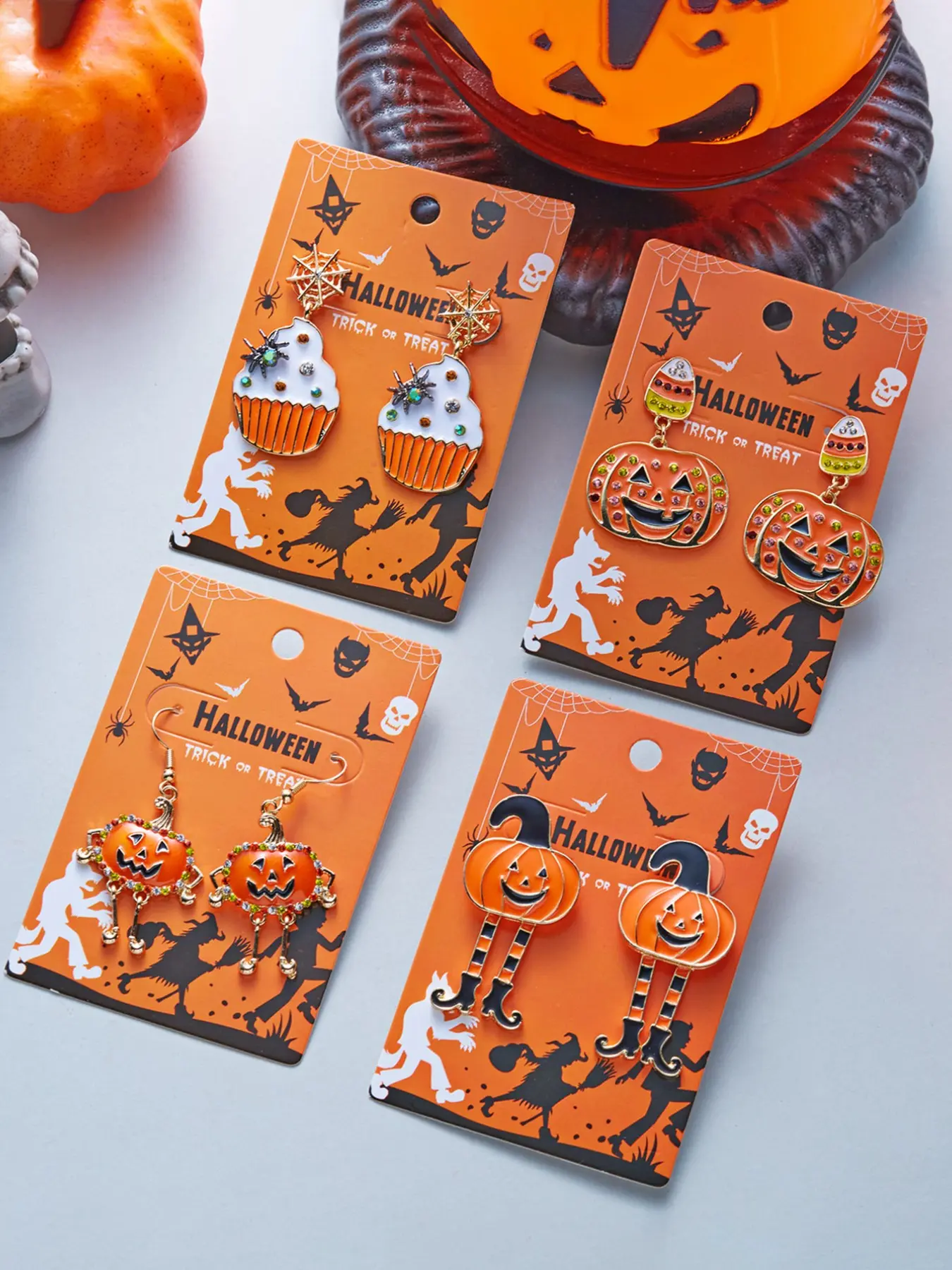 4 Pairs Fashion Halloween Pumpkin Earrings, Retro Style Alloy Chain, Plain Pattern, All Seasons, No Choking Hazard Warning, Earrings Set