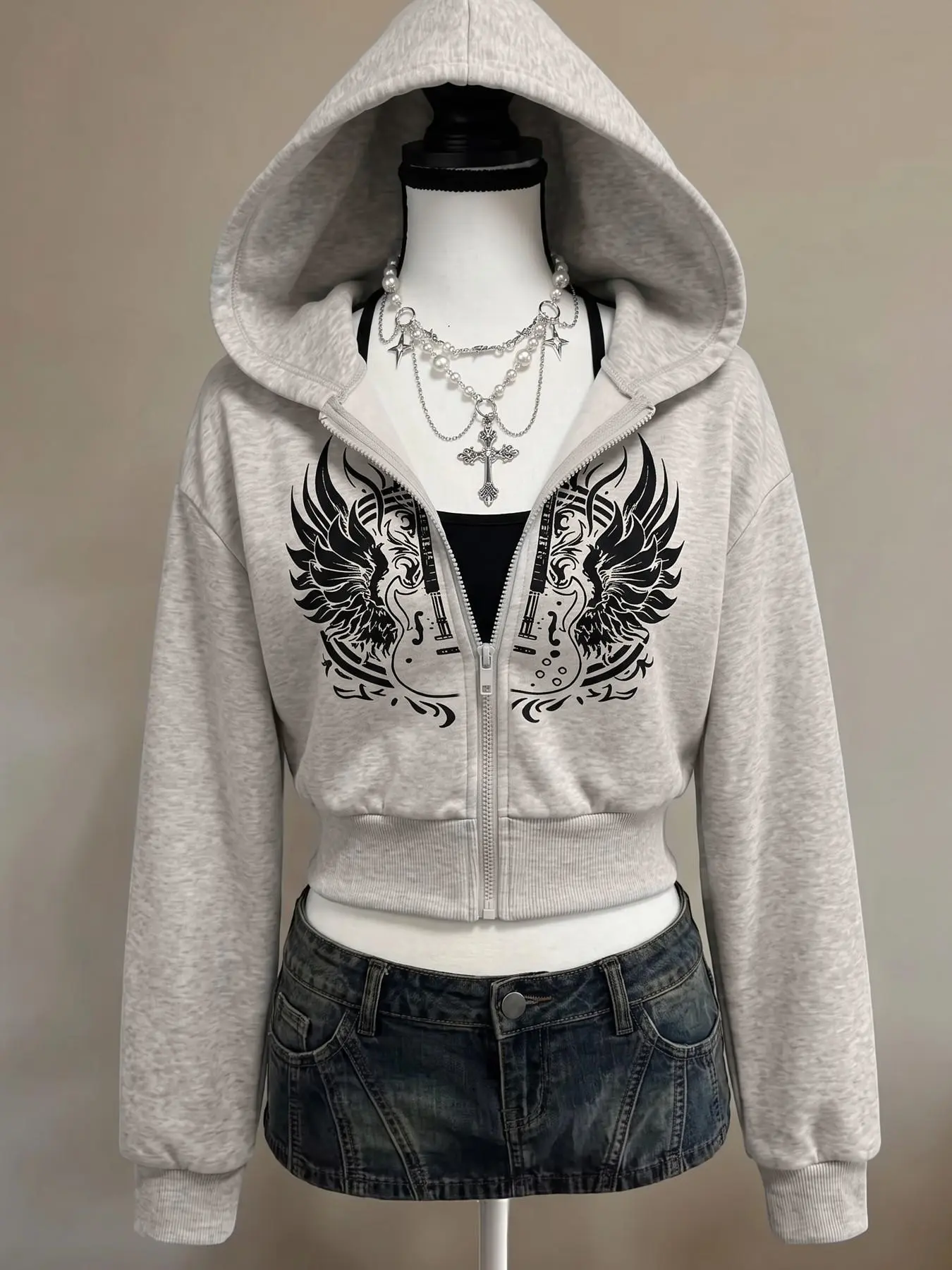 Women Alt Y2K Rock Punk Cropped Zip Up Hoodie Soft Fleece, Elastic Heather Grey Symmetric Wing Electric Guitar Gothic Graphic Oversized Drop Sleeve High Waist Hooded Jacket For Music Festival Street Daily Wear 2026 Trendy
