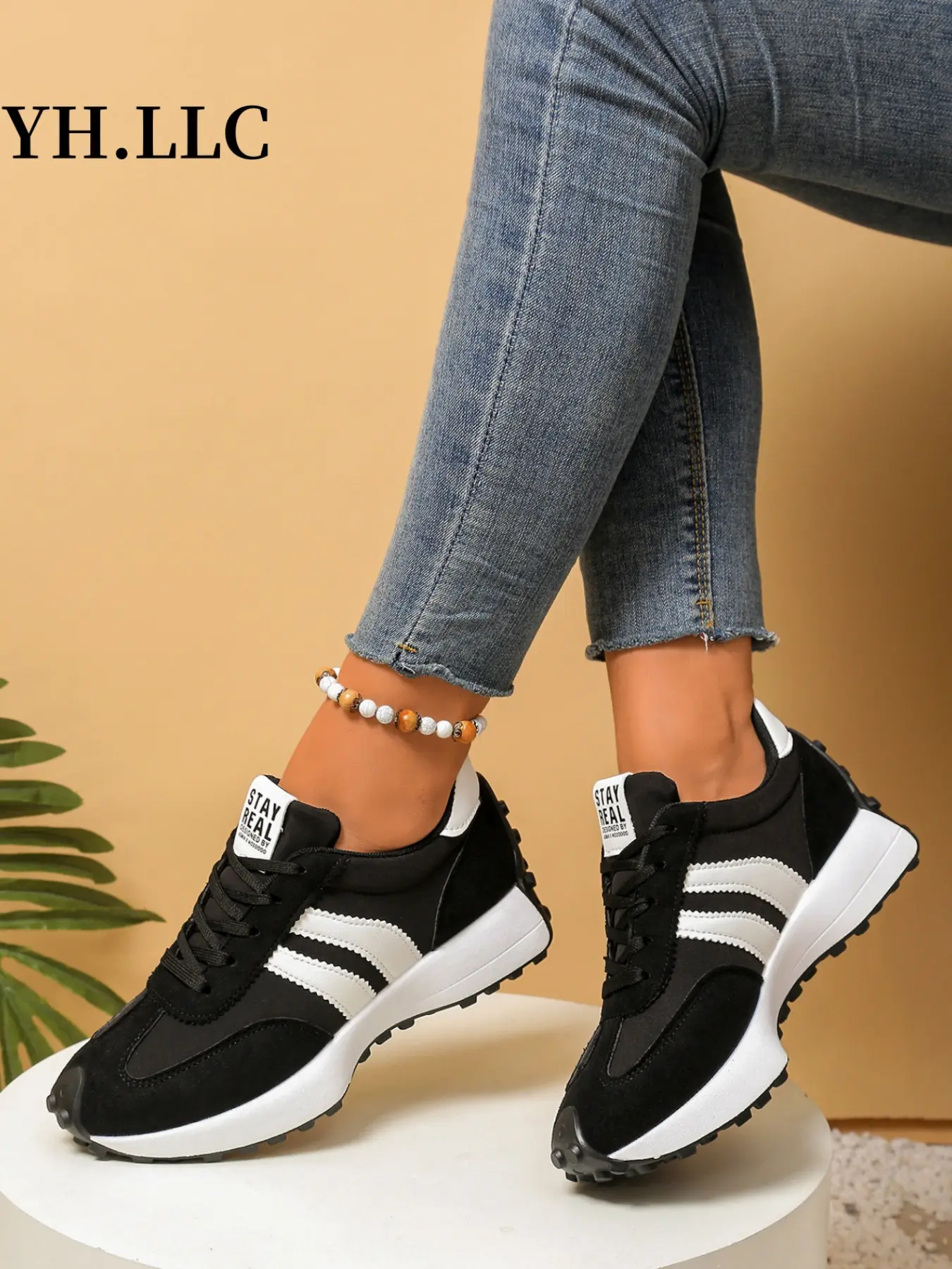 Women's Athletic Shoes Spring Autumn Elegant Fashion Casual Round Toe Low Top Lace-Up Thick Sole Breathable Outdoor Sneakers
