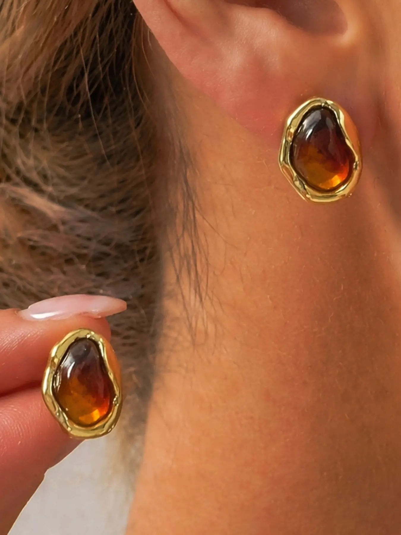 French Vintage Amber Earrings, Handmade Wave Hammered Metal Frame, Gradient Glossy Amber Stone, Elegant Gift for Her