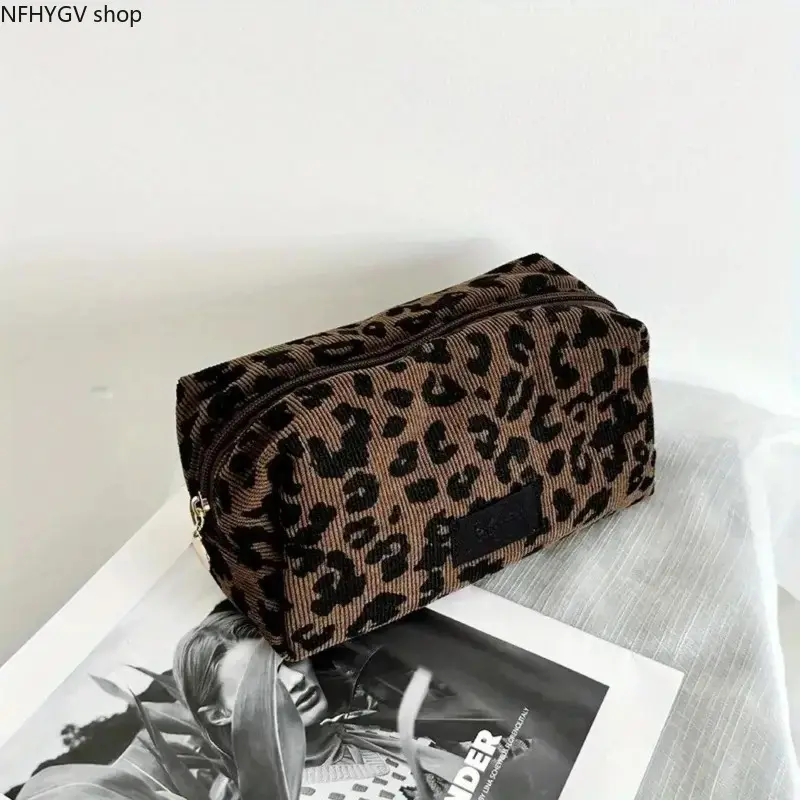 Travel Cosmetic Storage Bags Large Leopard Print Makeup Organizers, Unisex Structured Zipper Pouches With Spacious Opening, Large Capacity Beauty Accessories Suitable For Gym Fitness Routines And All Kinds Of Short Travel Trips