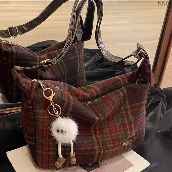 Checkered Plaid Hobo Shoulder Bag, Casual Crossbody Purse for Women with Adjustable Wide Strap, Zippered Closure & Fuzzy Doll Charm, Daily Outfits