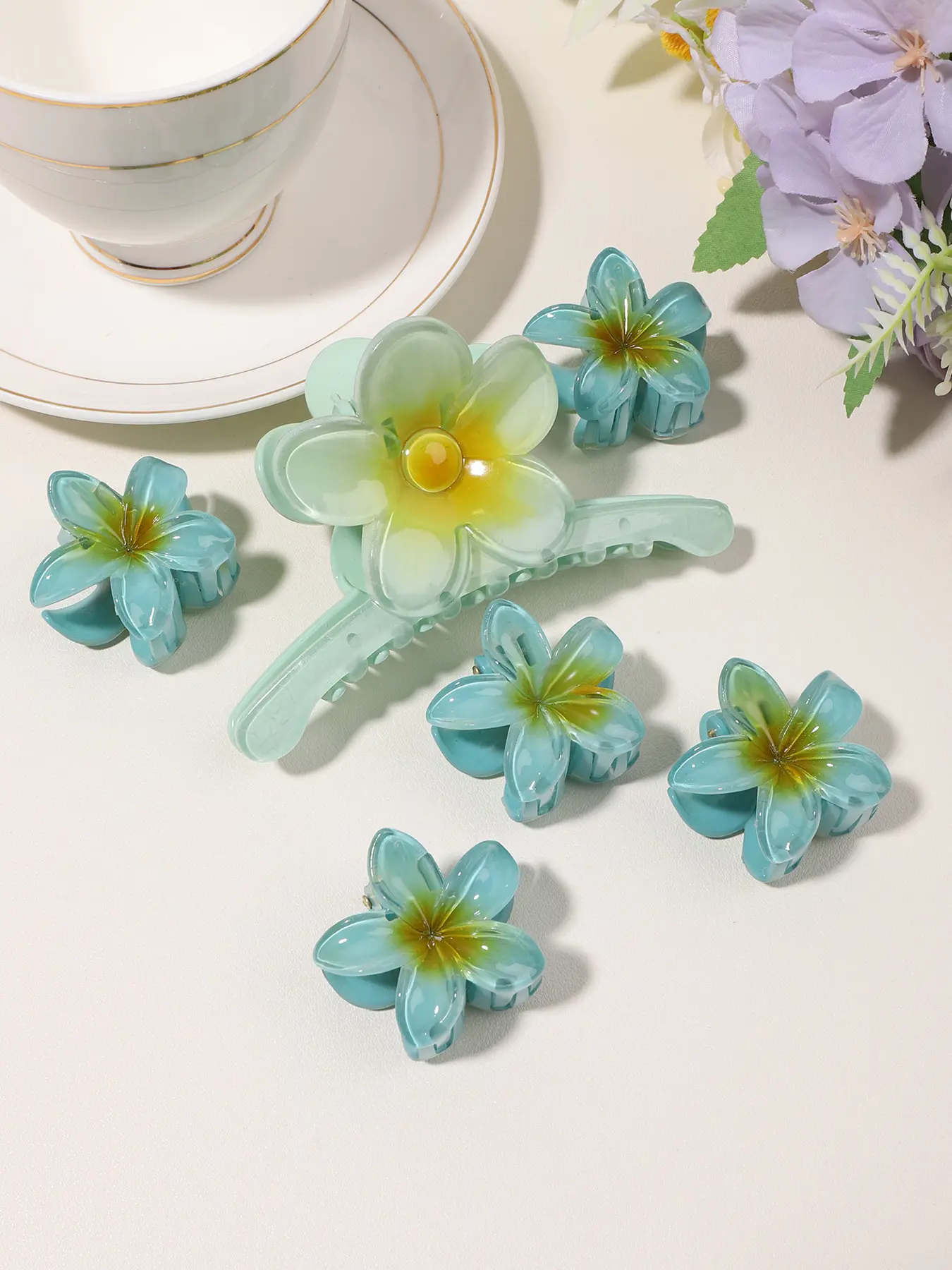 6pcs Floral Hair Claw Clips Set, Non-Slip Flower Hair Accessories for Women, Elegant Matte Petal Hair Clamps for Thick Thin Hair, Trendy Summer Beach Hair Styling Tools Jewelry.