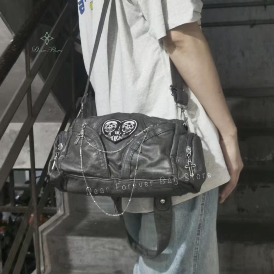 Women's Y2K Vintage Motorcycle Shoulder Bag Fashion Soft PU Chains Multiple Pockets Tote Bags Moto Style Messenger Crossbody Bag